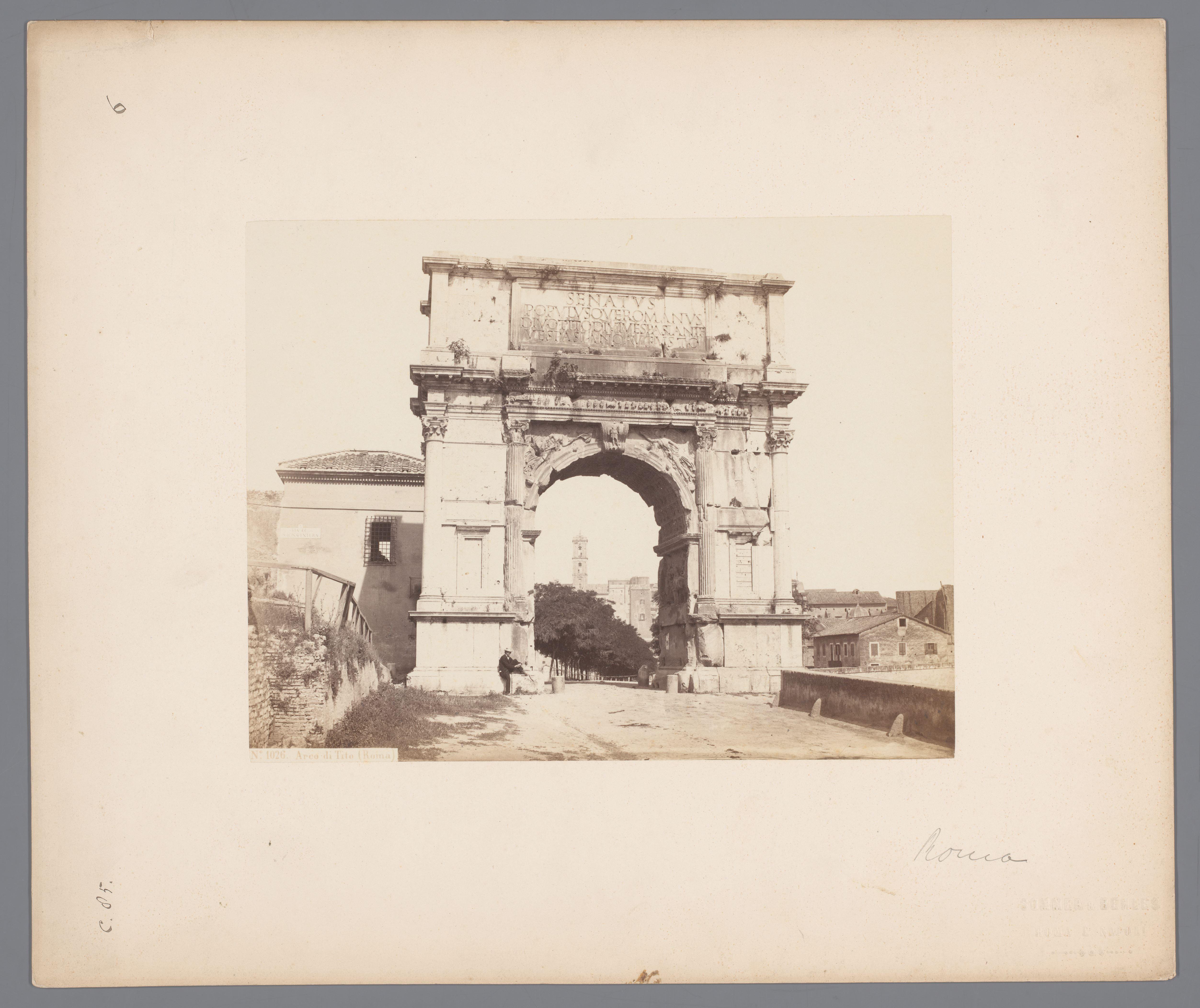Triomfboog van Titus te Rome, Italië