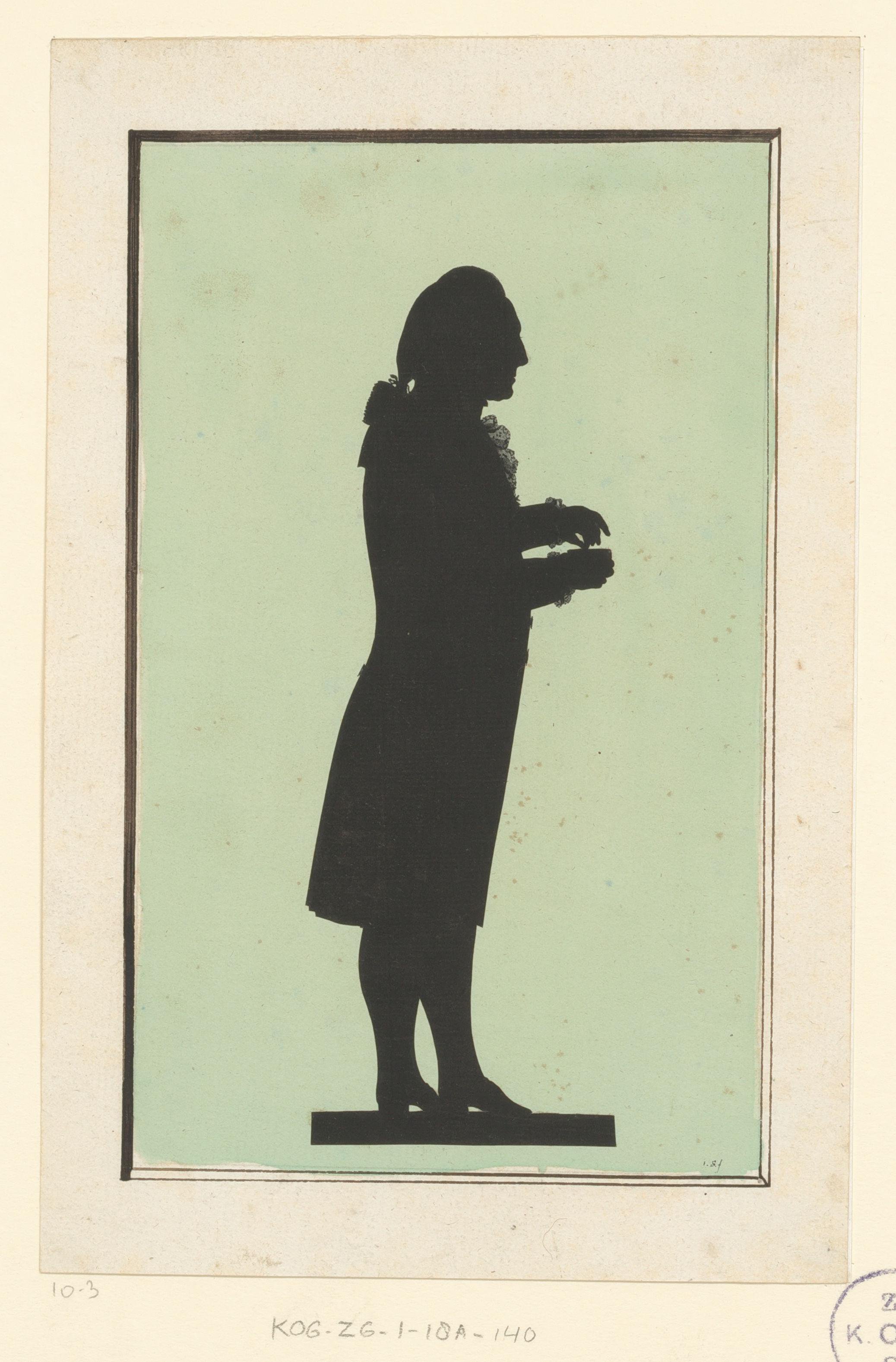 Silhouetportret van een onbekende staande man met zijn handen bij elkaar