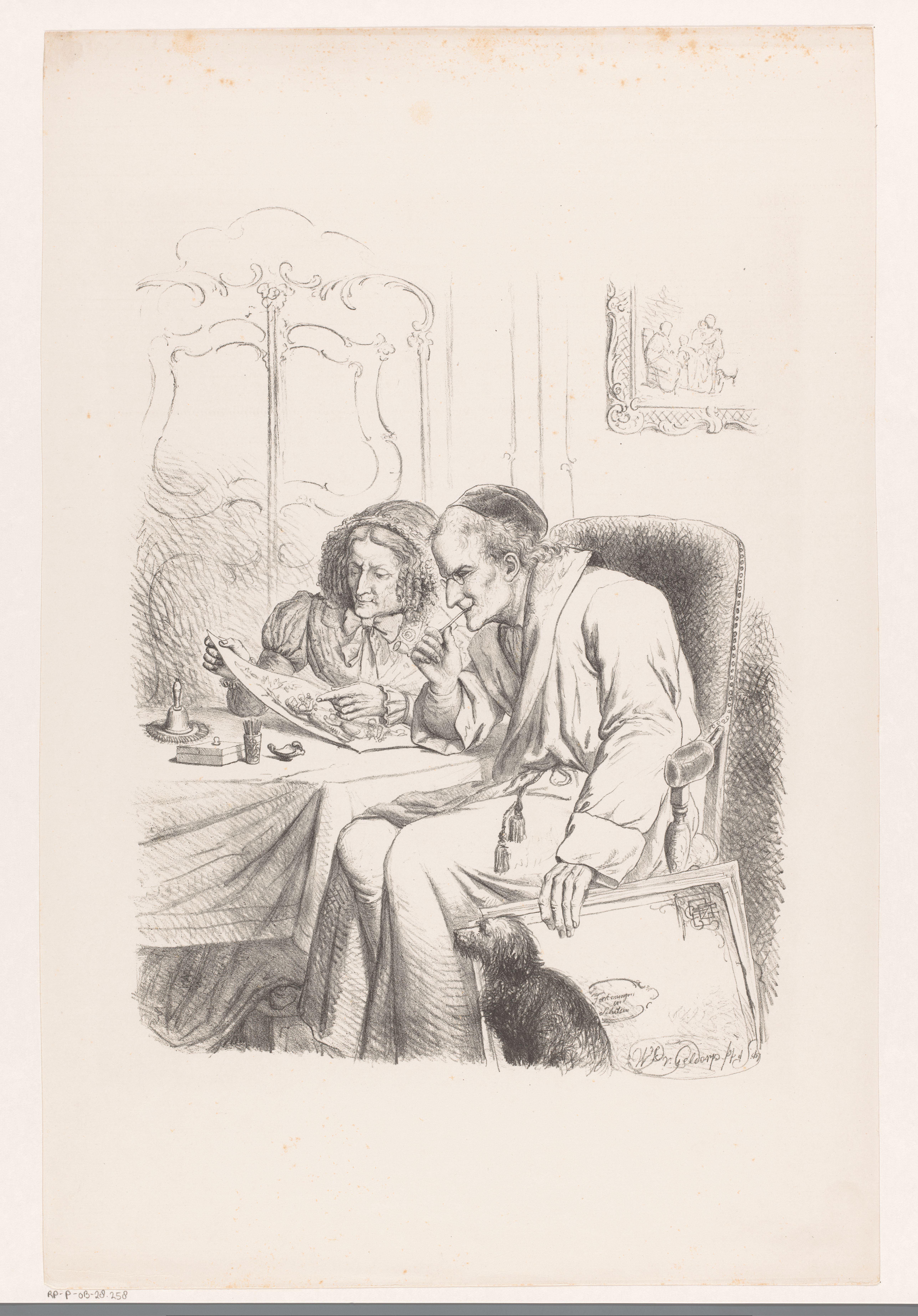 Oude man en vrouw bekijken een tekening
