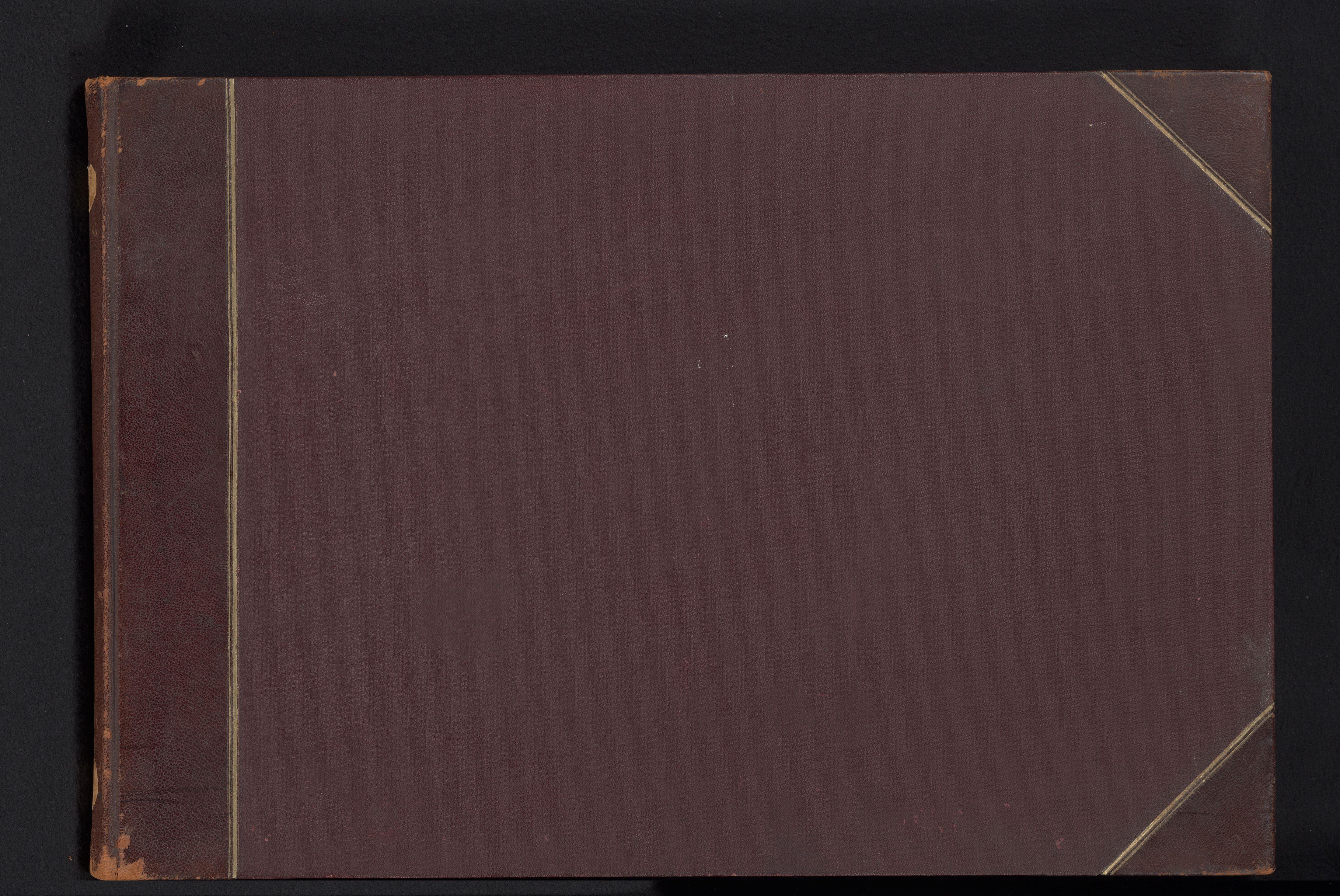 Fotoalbum met 51 topografische foto's en fotoreproducties van kunstwerken uit Italië