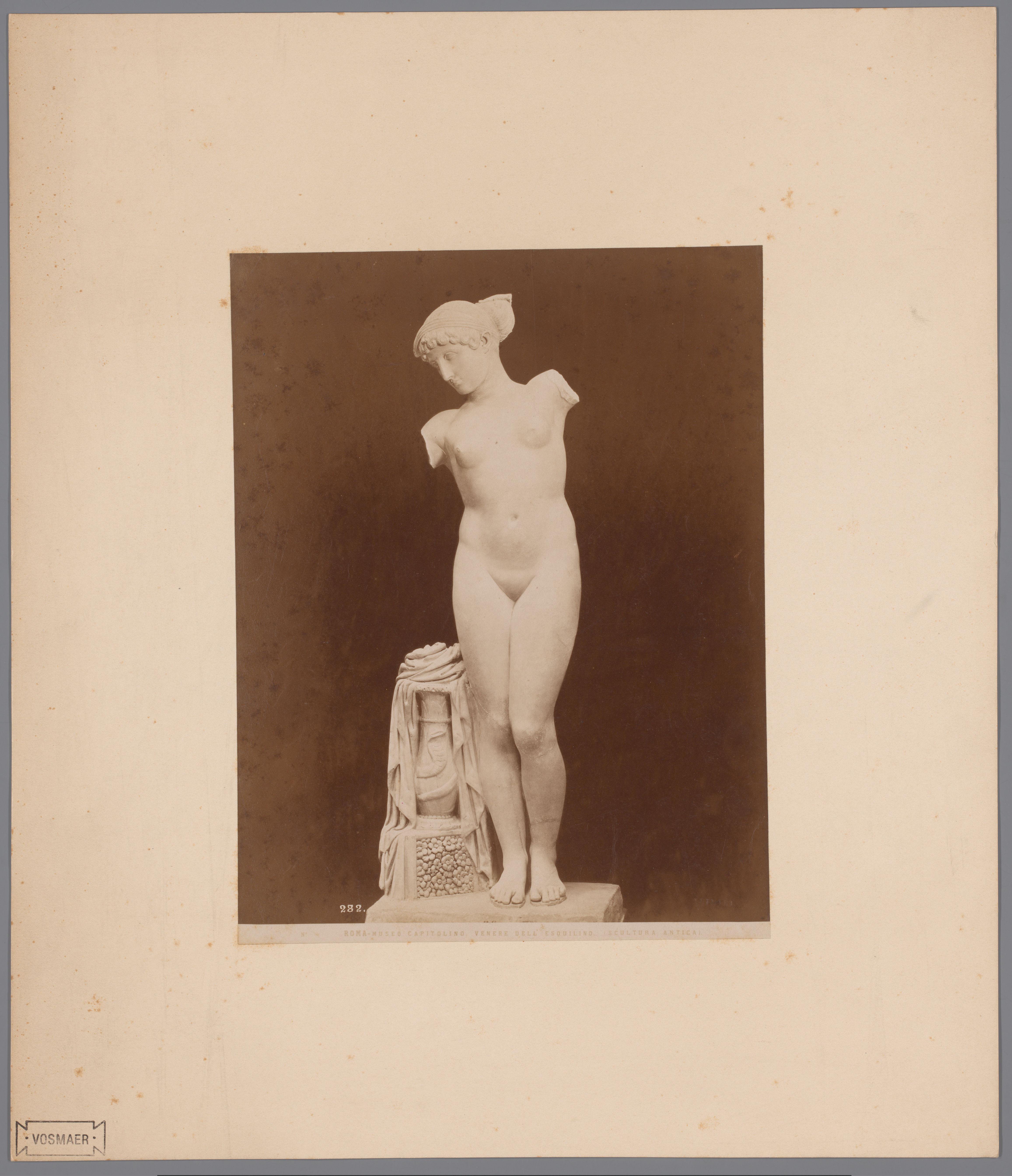 Sculptuur van de Esquilijnse Venus in de Capitolijnse Musea te Rome, Italië
