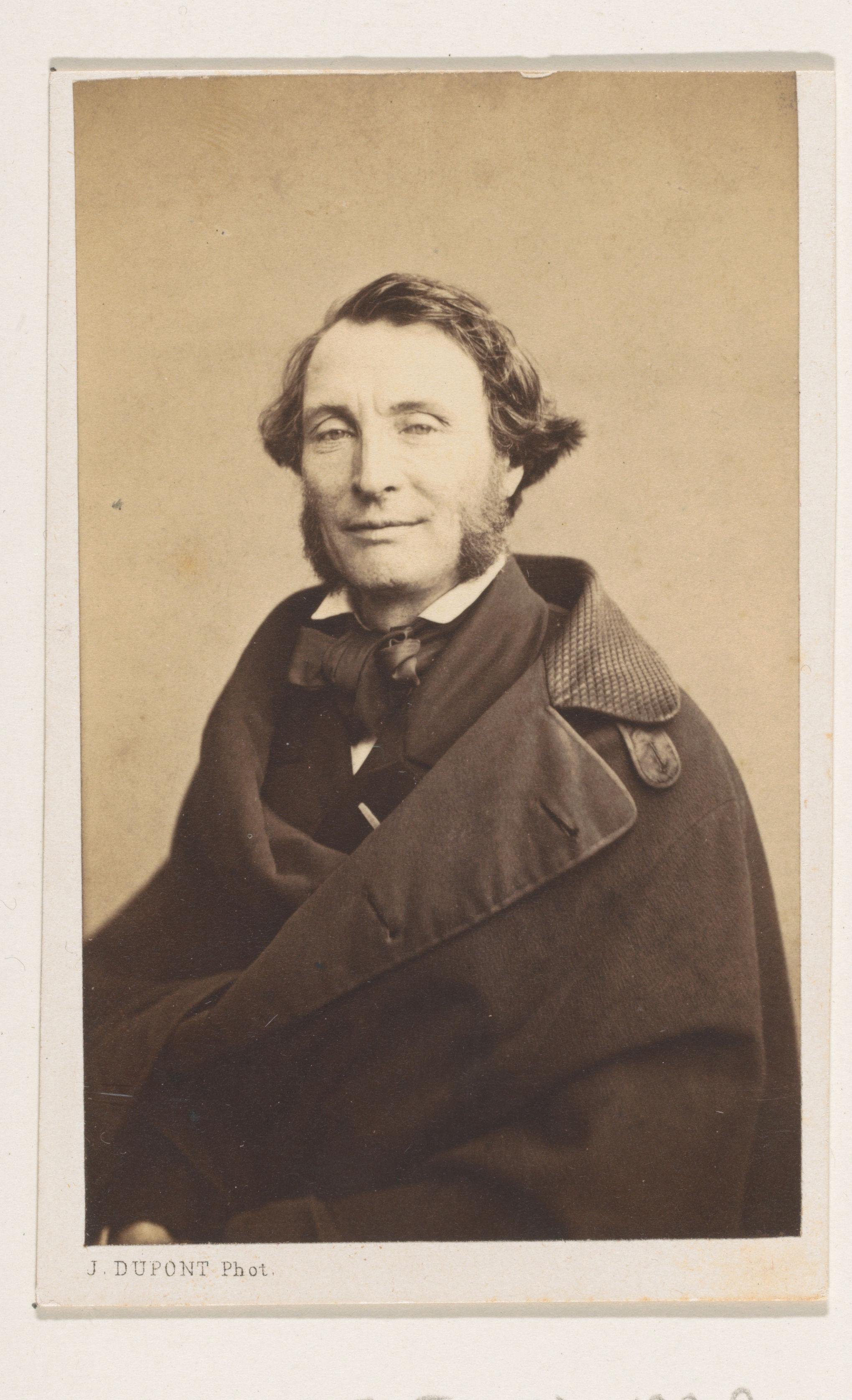 Portret van de beeldhouwer Léonard de Cuyper, halffiguur