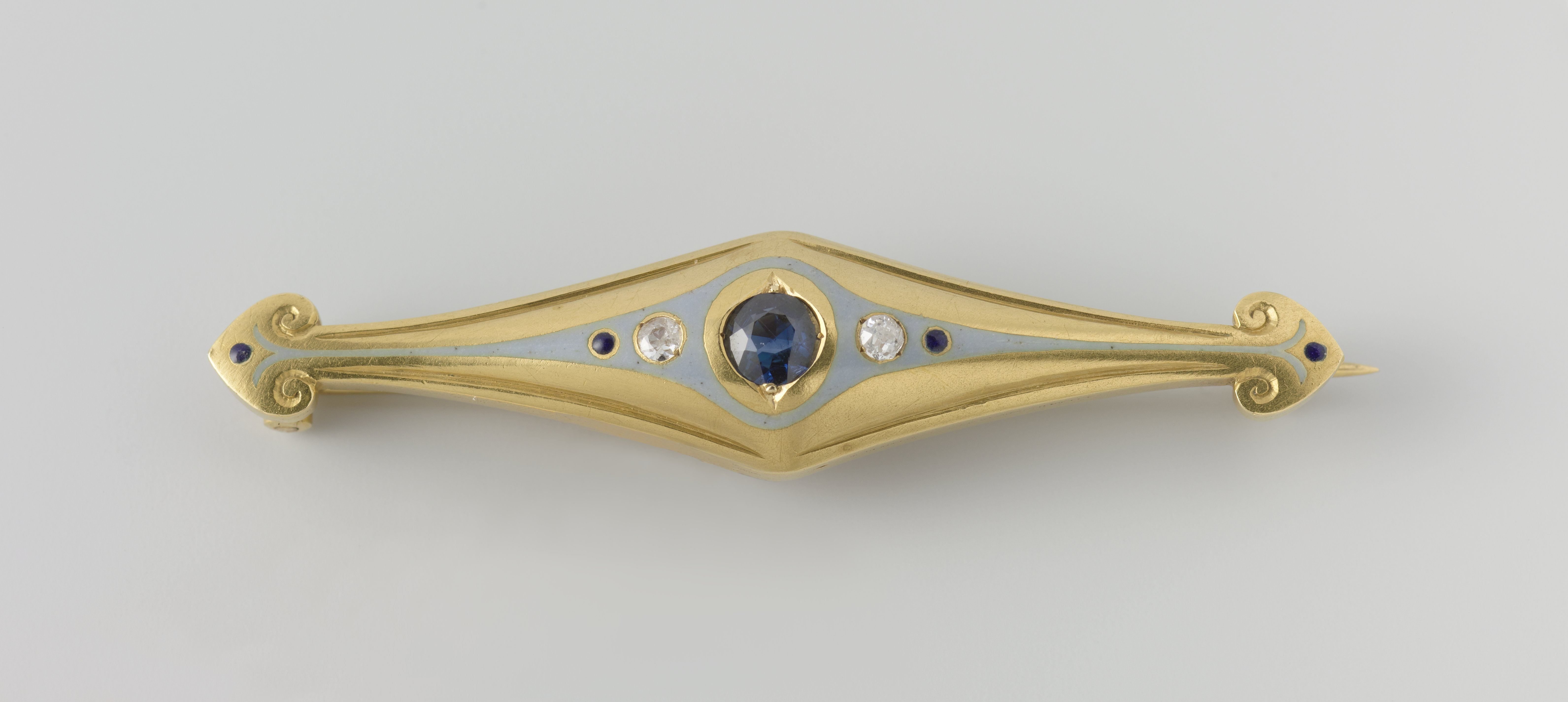 Broche