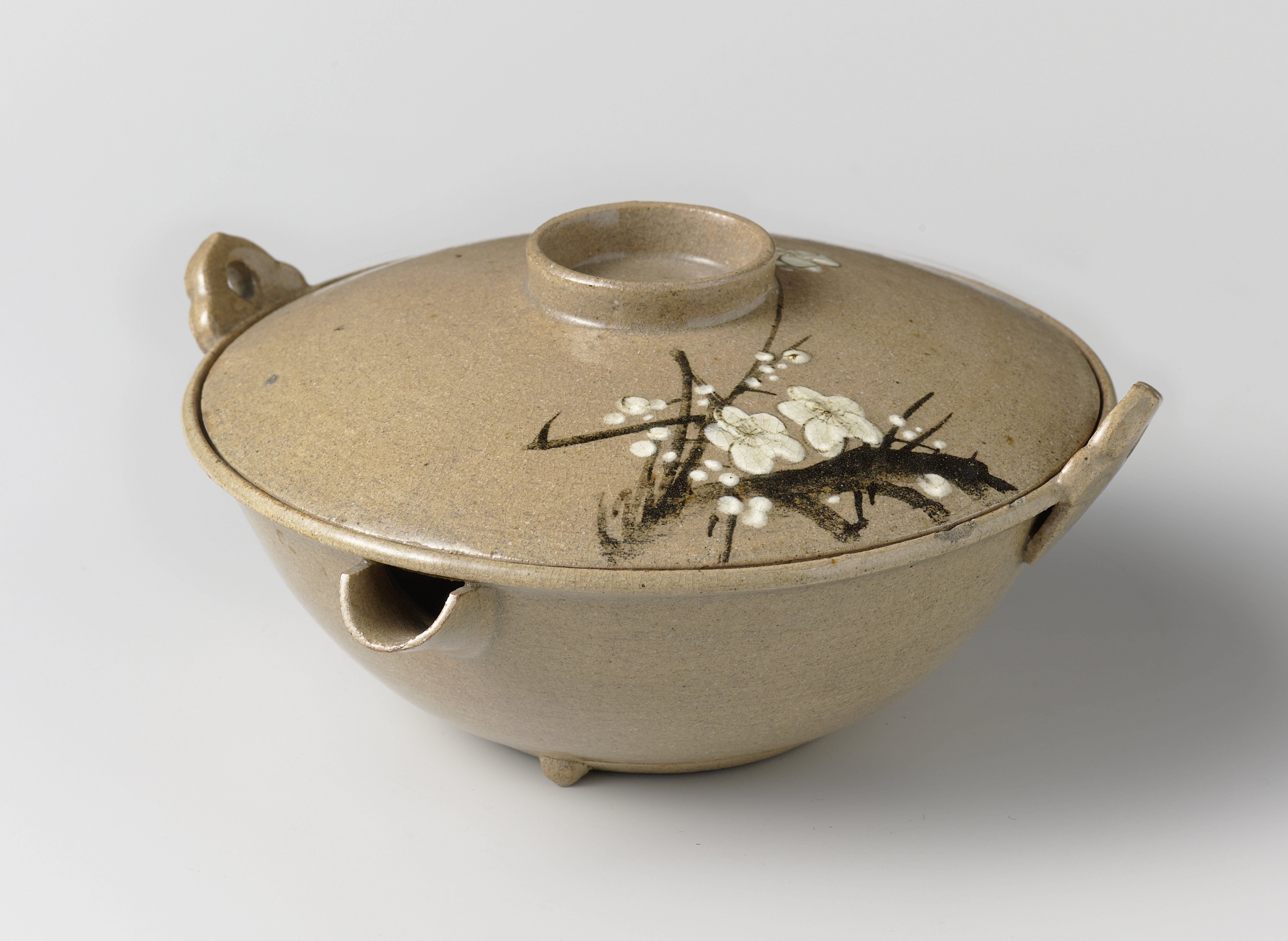 Covered bowl with prunus spray and spout