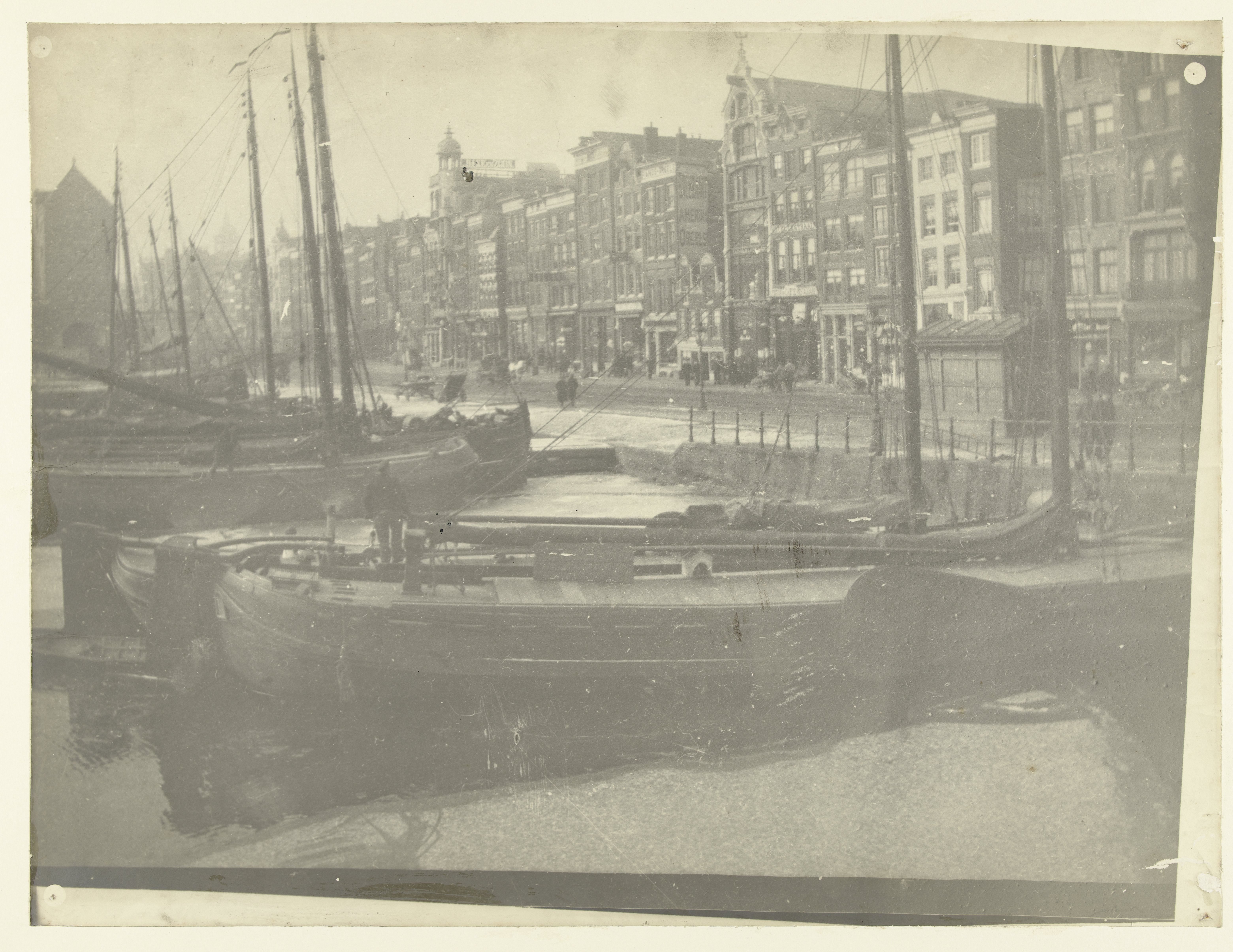 Ships on Damrak in Amsterdam