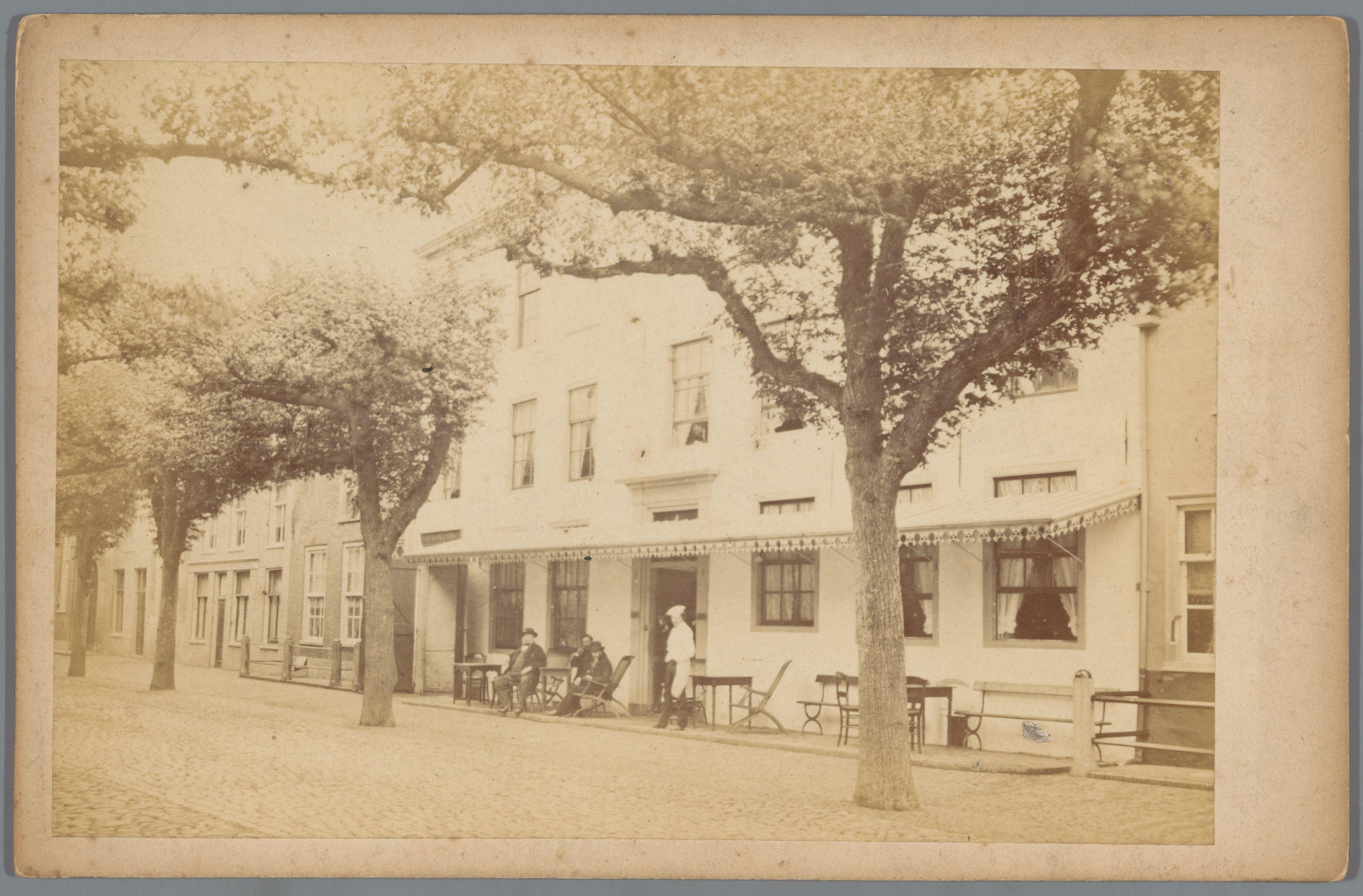 Gezicht op hotel Hof van Holland in Noordwijk-Binnen