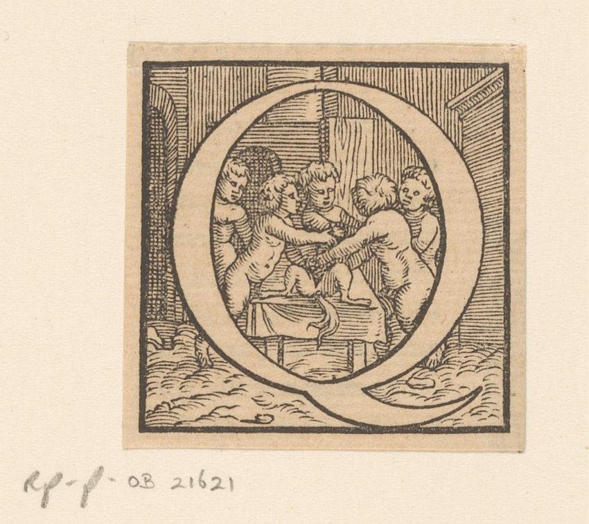 Letter Q: kinderen bestuderen het lichaam van een dier