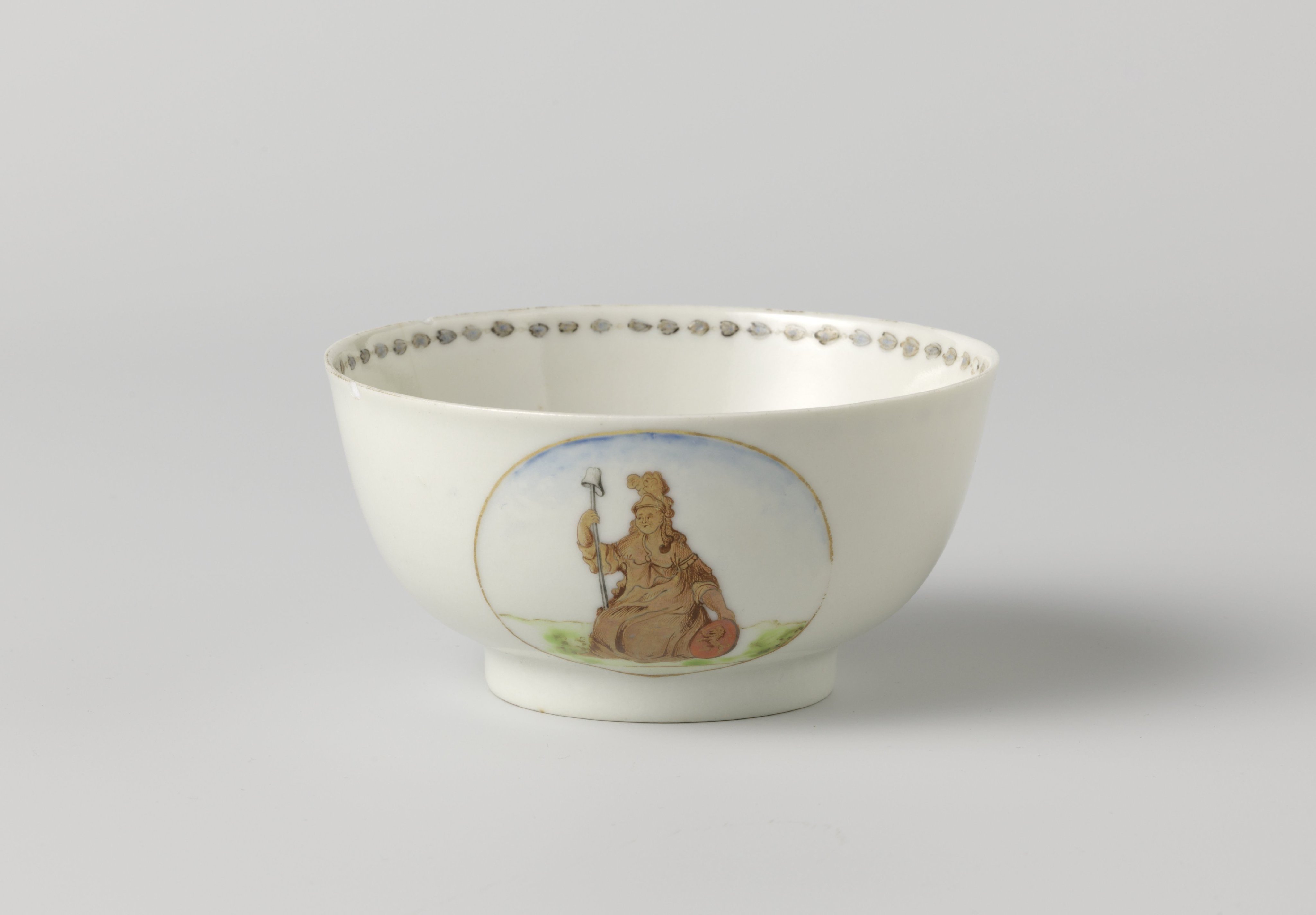 Straight-sided bowl with a Dutch Liberty in a medallion