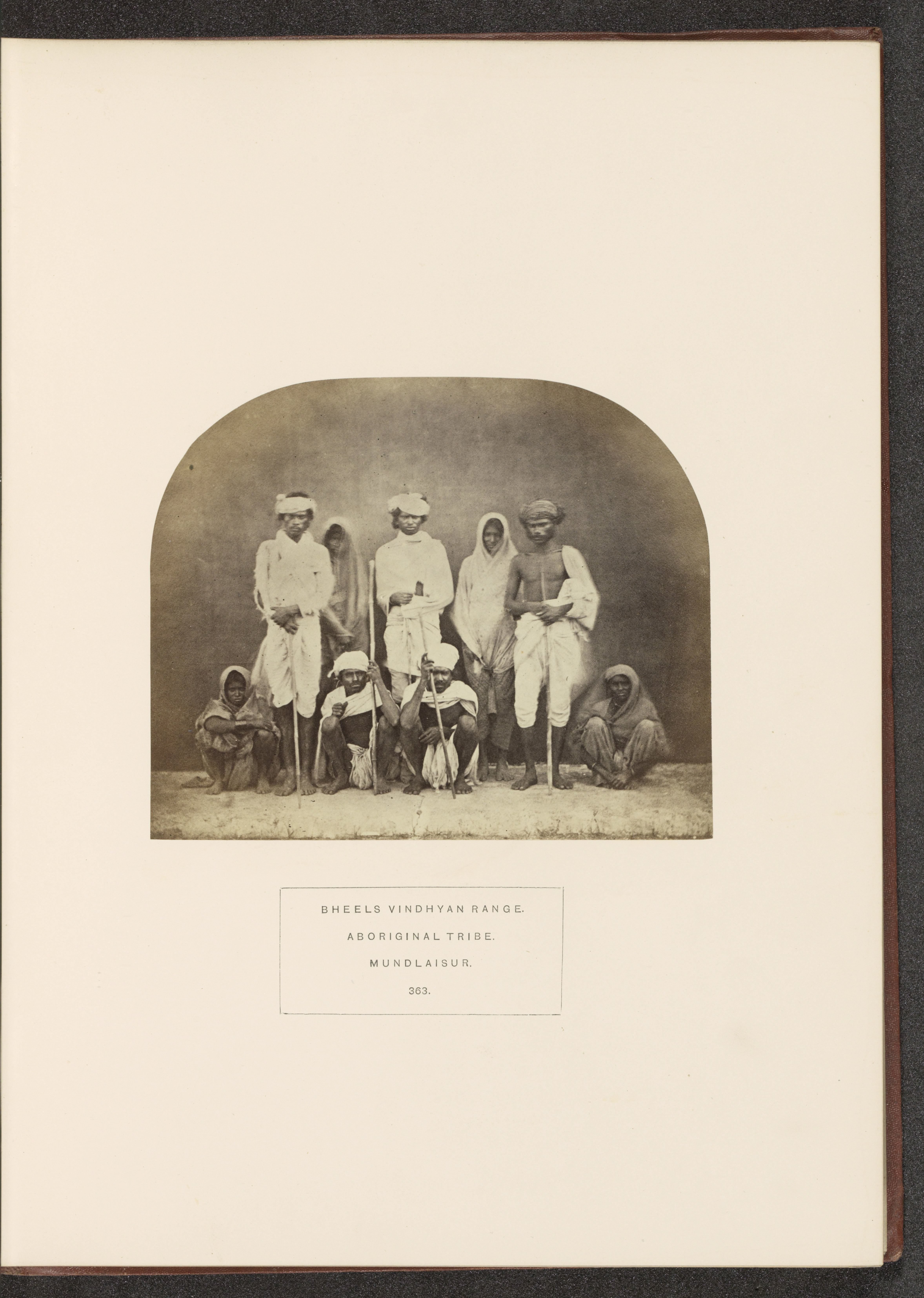 Portrait of a group of people from the Bhil tribe of the Vindhya mountains, Mandleshwar, Madhya Pradesh, India