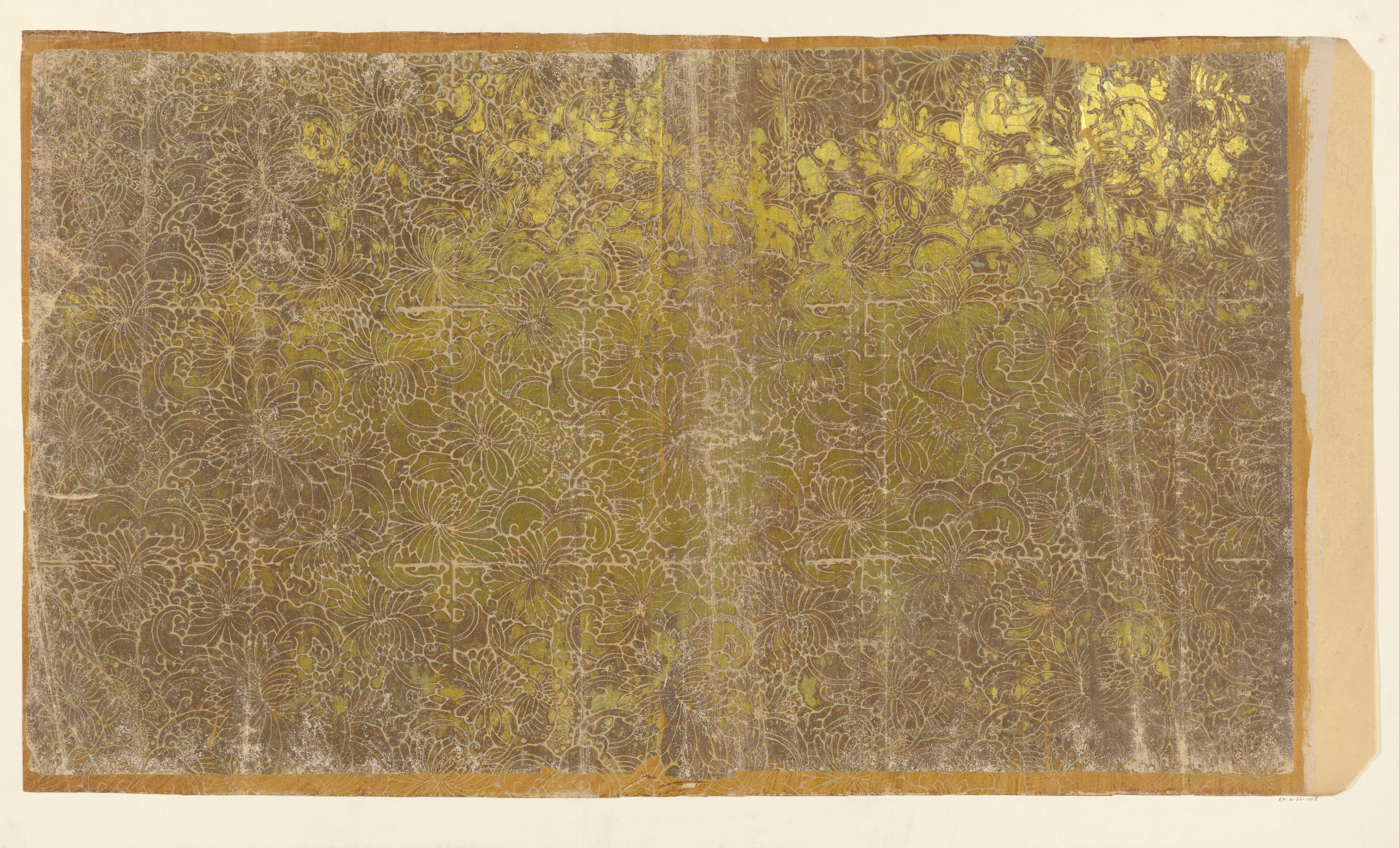 Blad met aaneengesloten bladvullend patroon van chrysanten (één van tien identieke bladen)