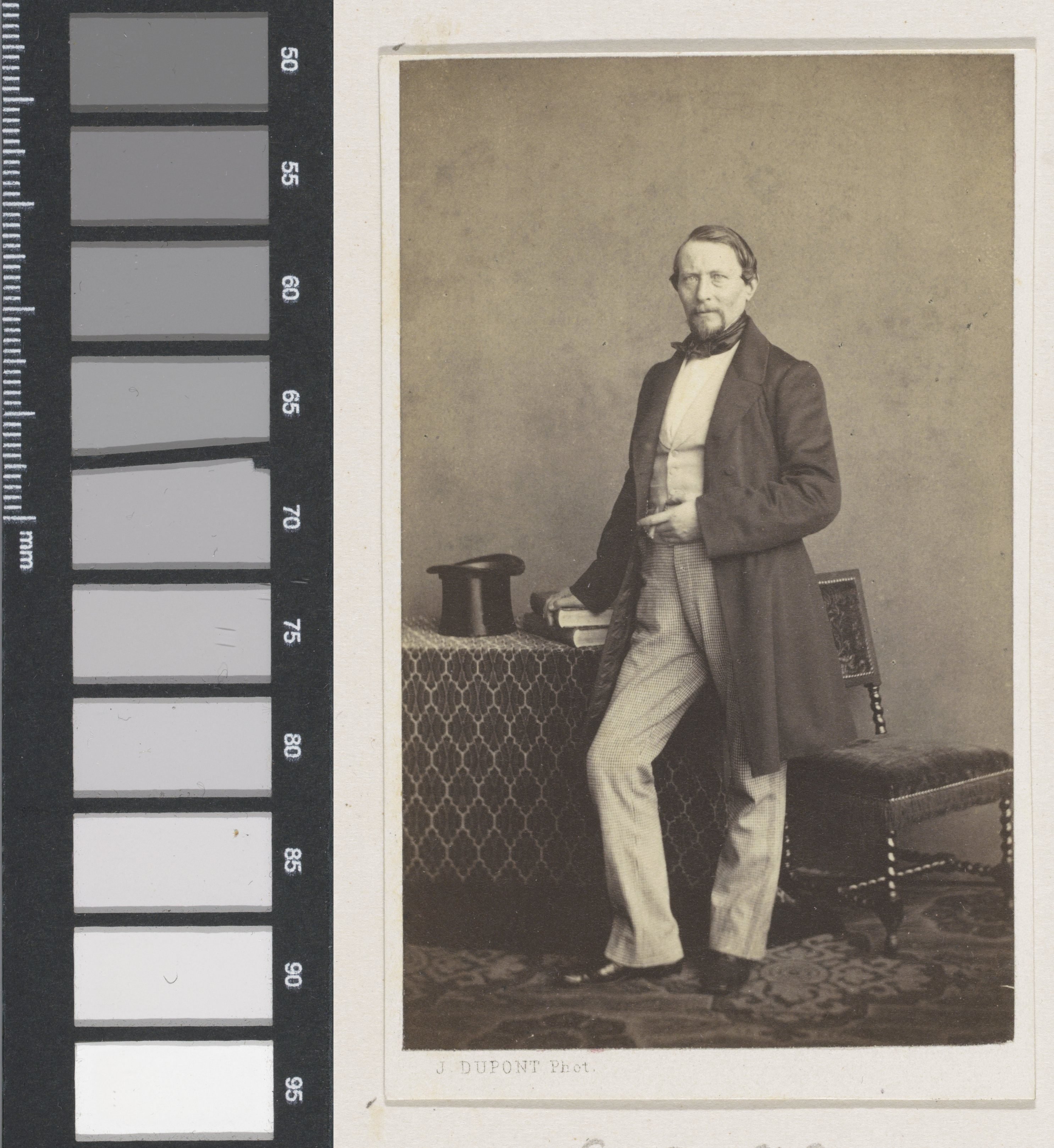Portret van de schilder Jean Michel Ruyten, ten voeten uit