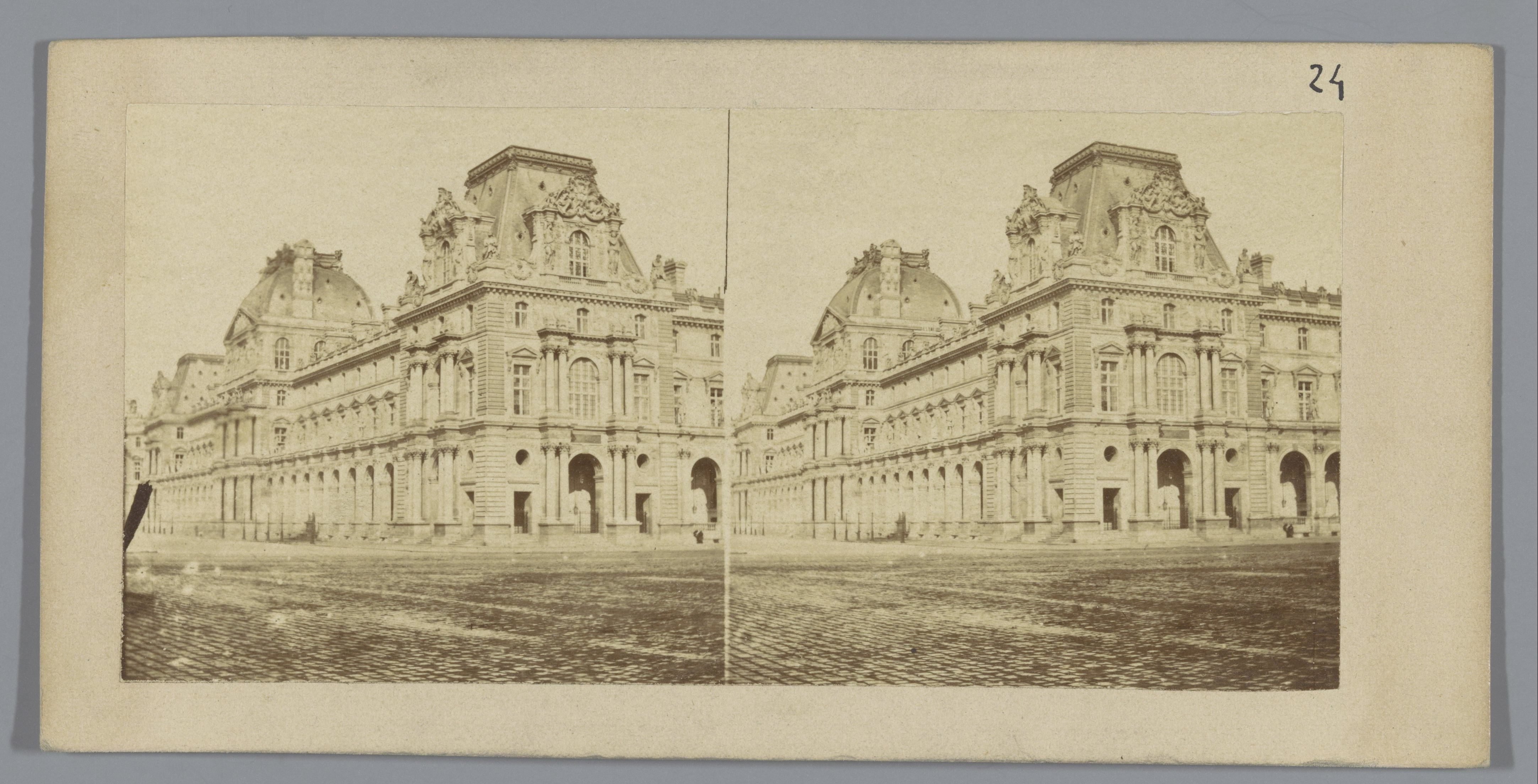 Exterieur van het Louvre, Parijs