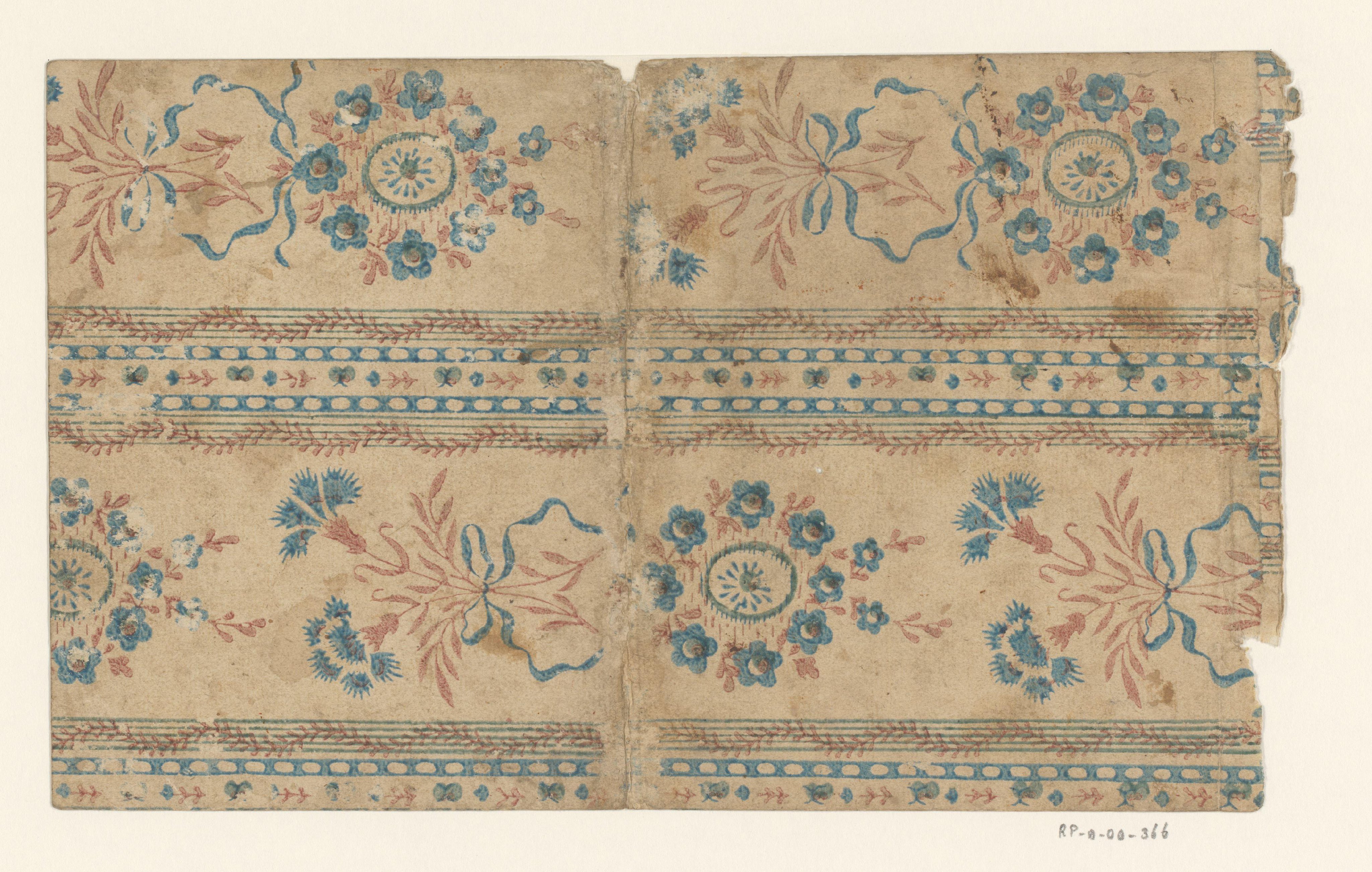 Blad met banenpatroon van bloemen met strikken en sierlijsten met slingerende rank