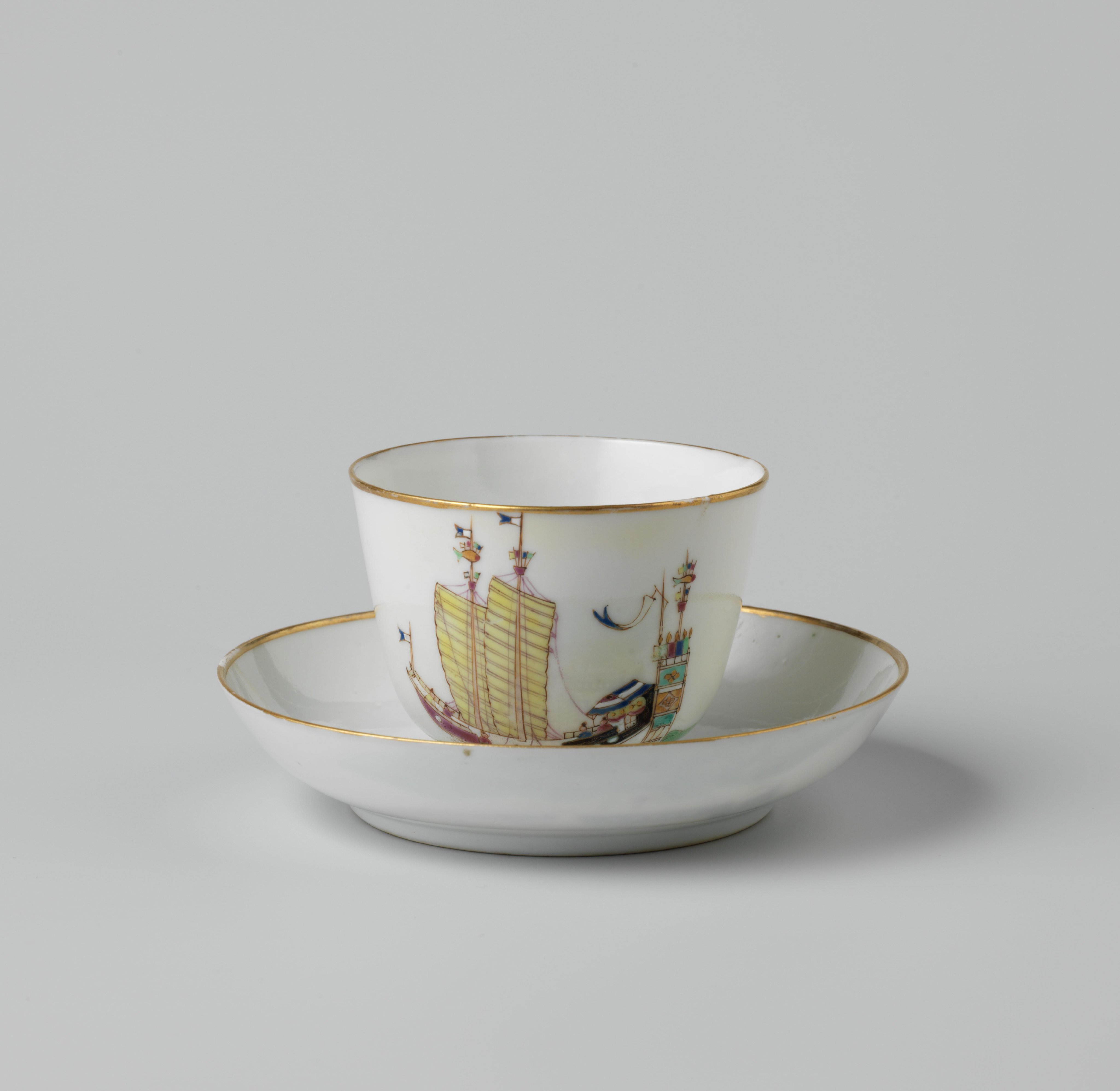 Cup and saucer with a Chinese junk and the arms of Amsterdam