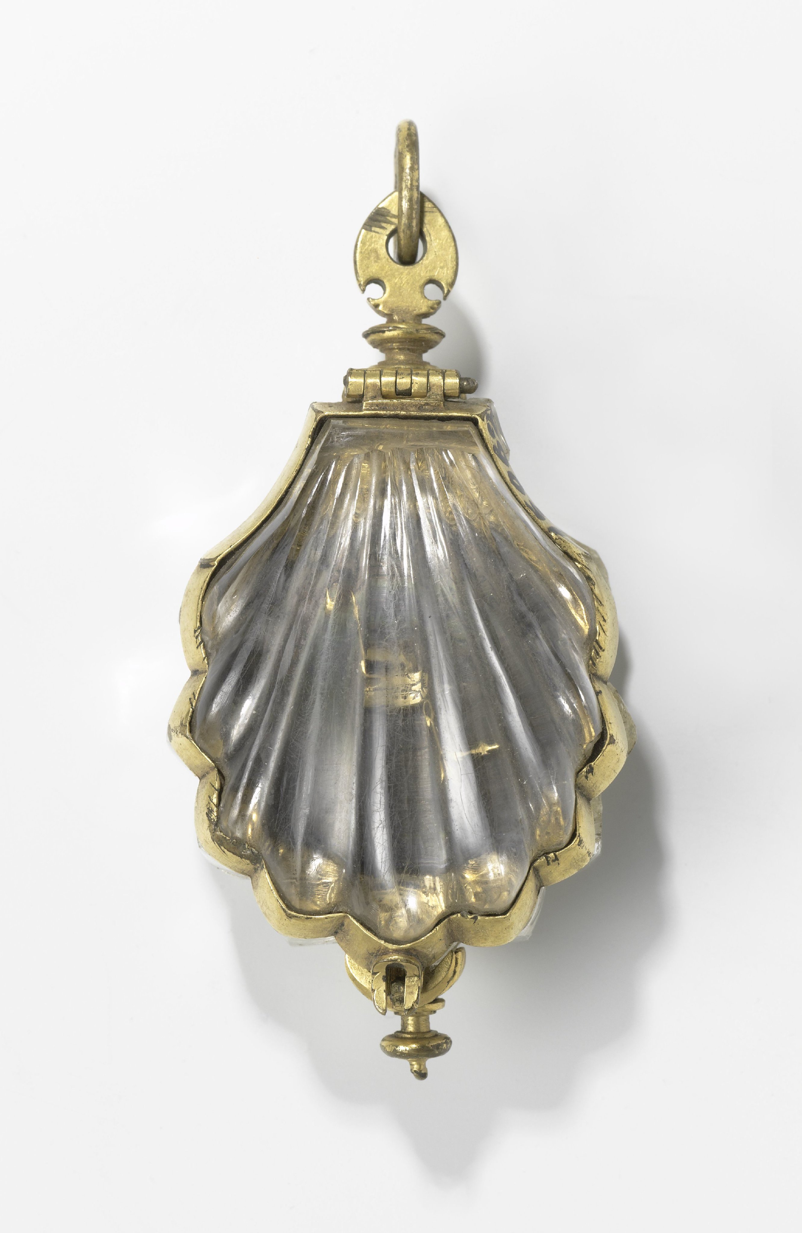 Horloge in de vorm van een schelp