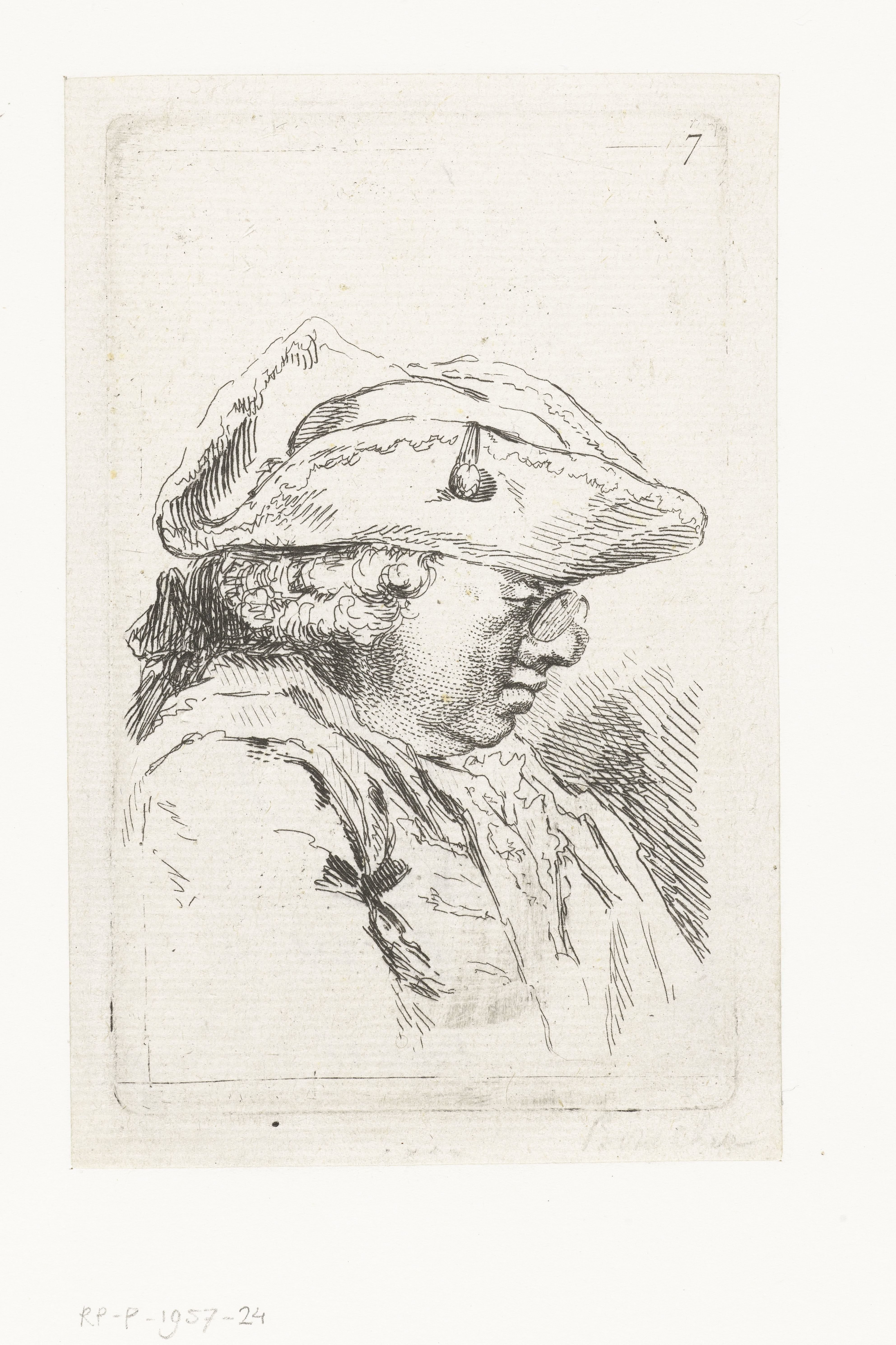 Hoofd van een man met bril en tricorne