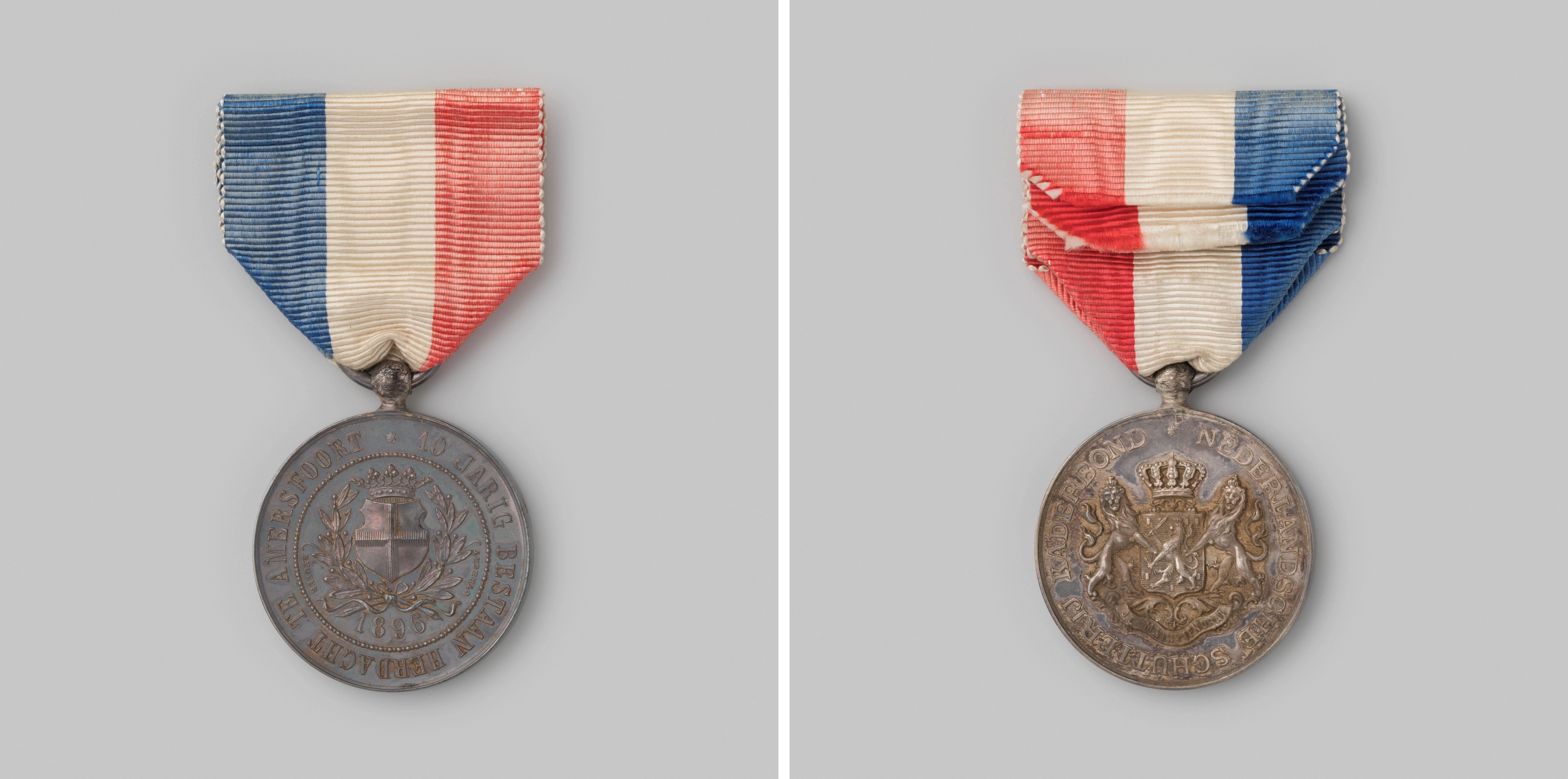 Gedenkpenning van het tienjarig bestaan van de Nederlandsche Schutterij Kaderbond