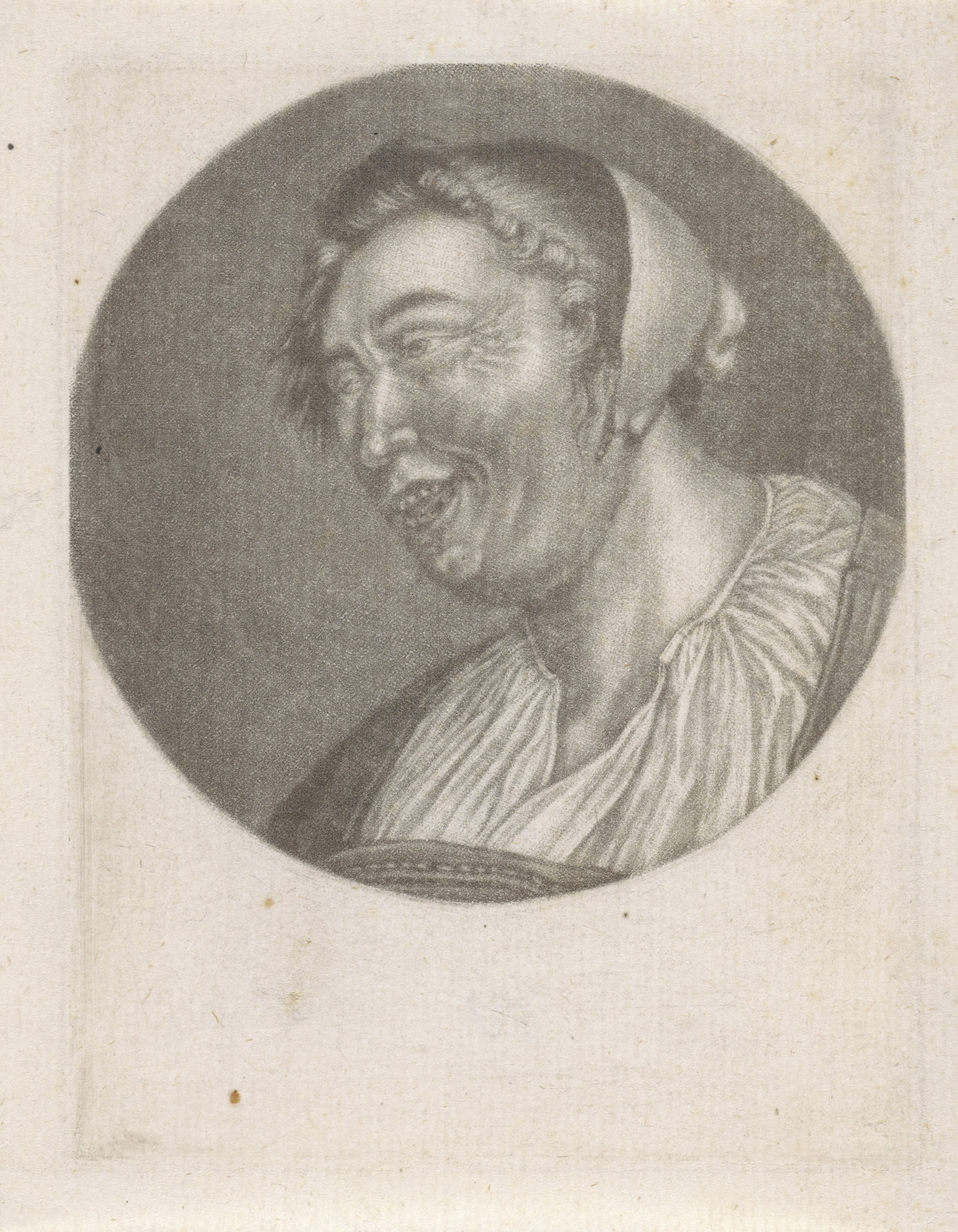 Kop van een lachende vrouw