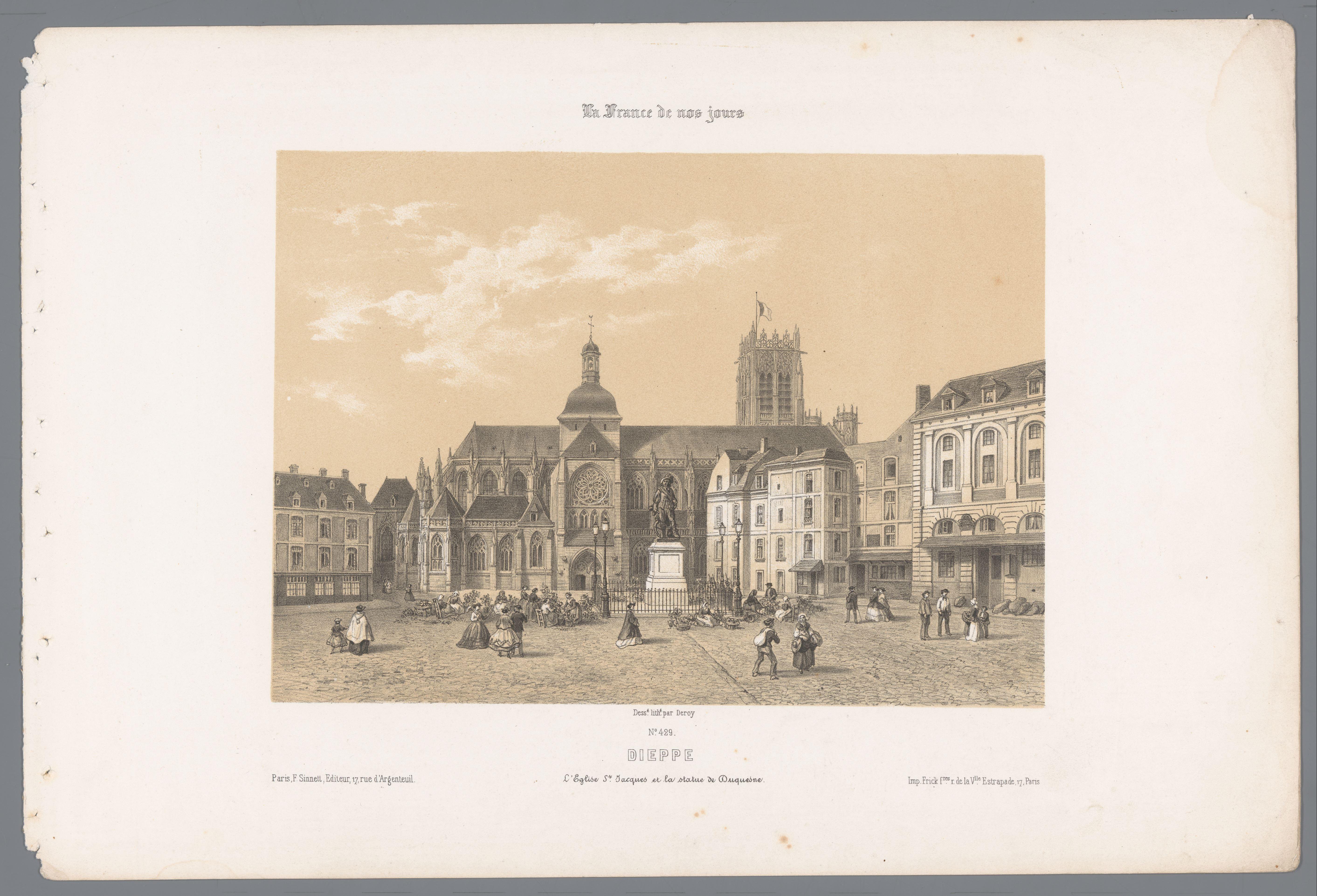 Zicht op de kerk Saint-Jacques en het standbeeld van Duquesne in Dieppe