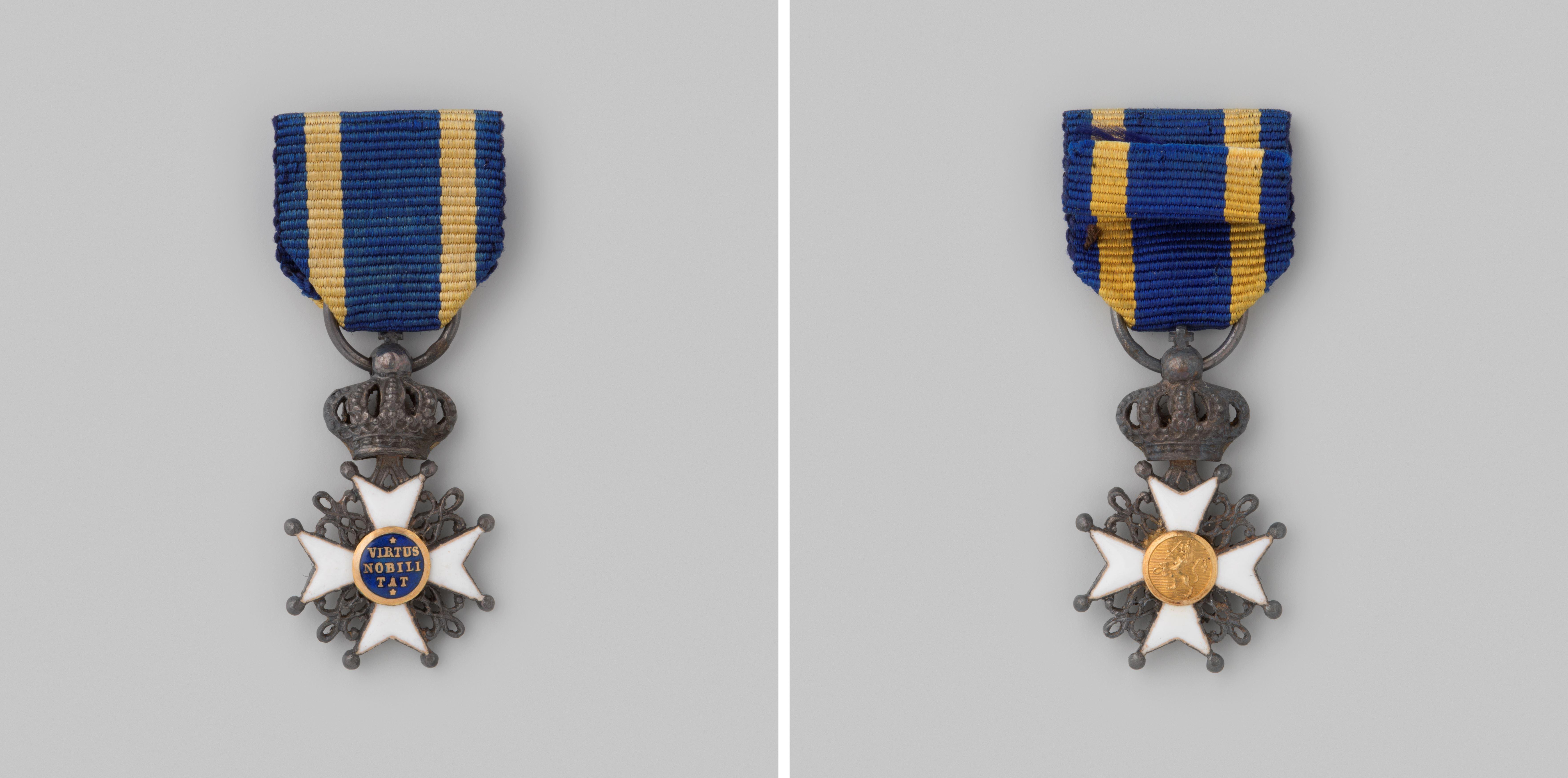 Ridderkruis van de orde van de Nederlandse Leeuw, virtus nobilitat, gedragen door Mr. W.K. van der Breggen, lid van de schuttersraad te Amsterdam