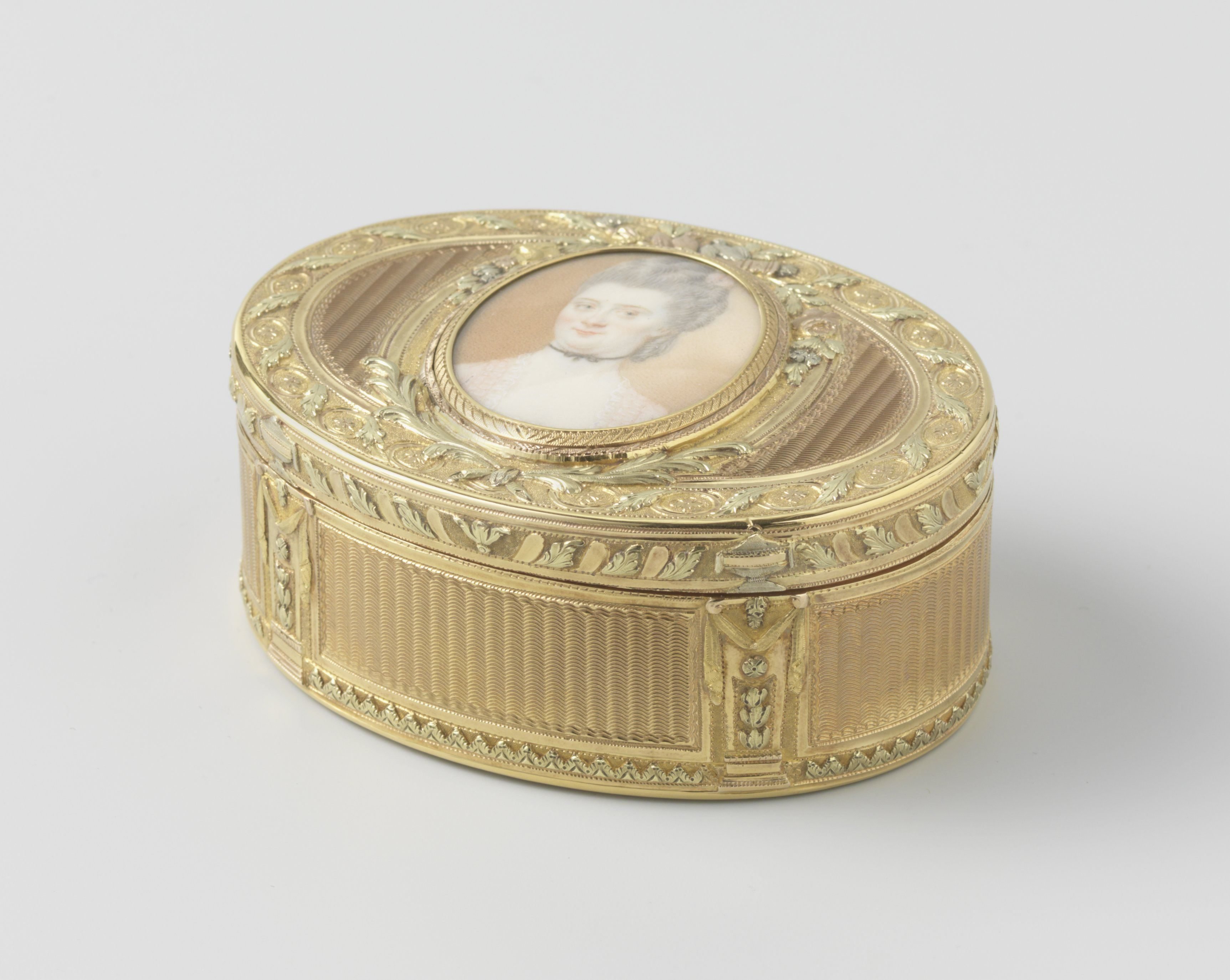 Snuffbox with a Portrait of Elisabeth Jacoba de Court