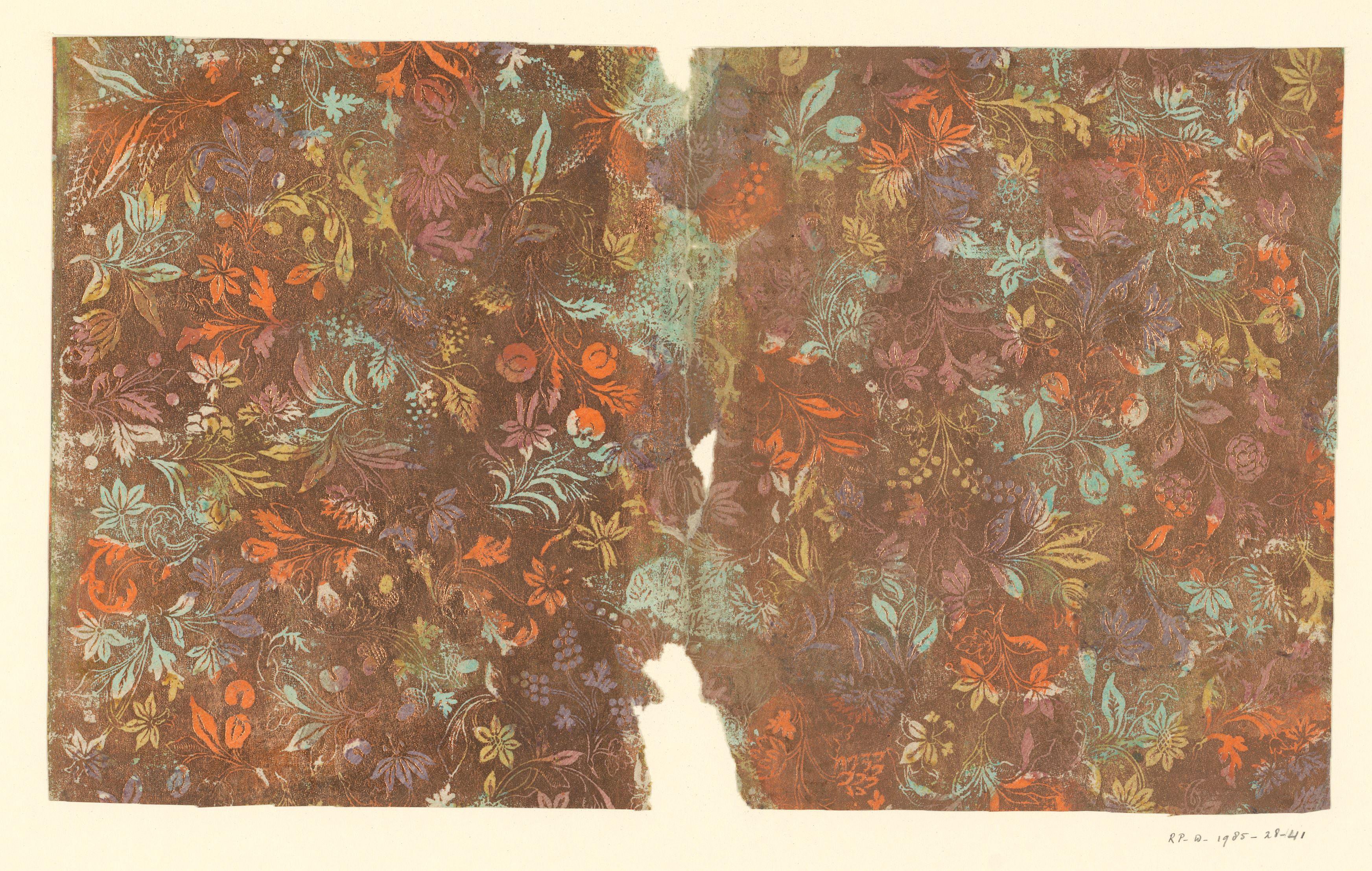 Blad met bloemen en vruchten