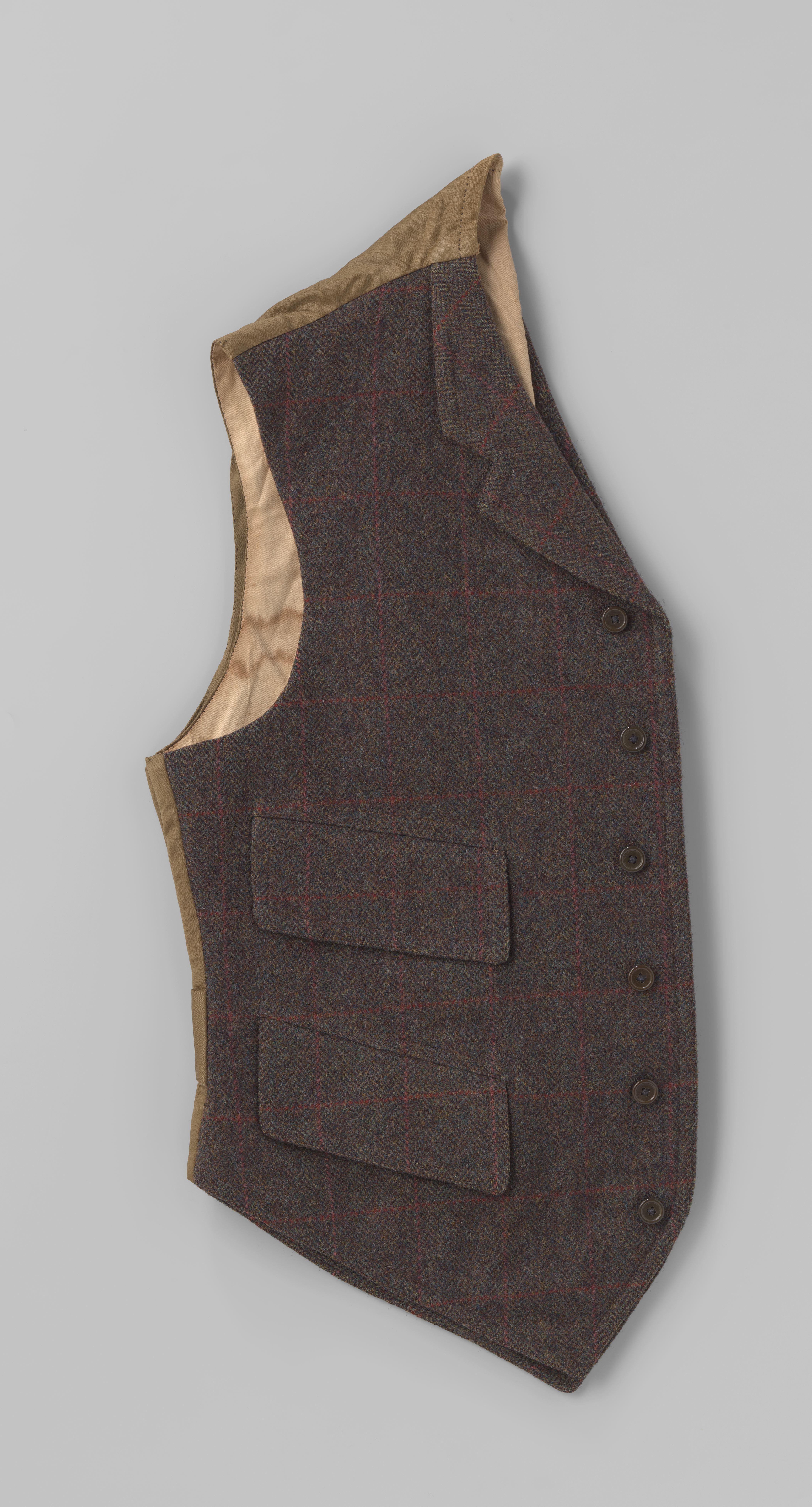 Herenvest van wollen tweed, in blauw, groen met rode ruit, onderdeel van een jachtkostuum (?)
