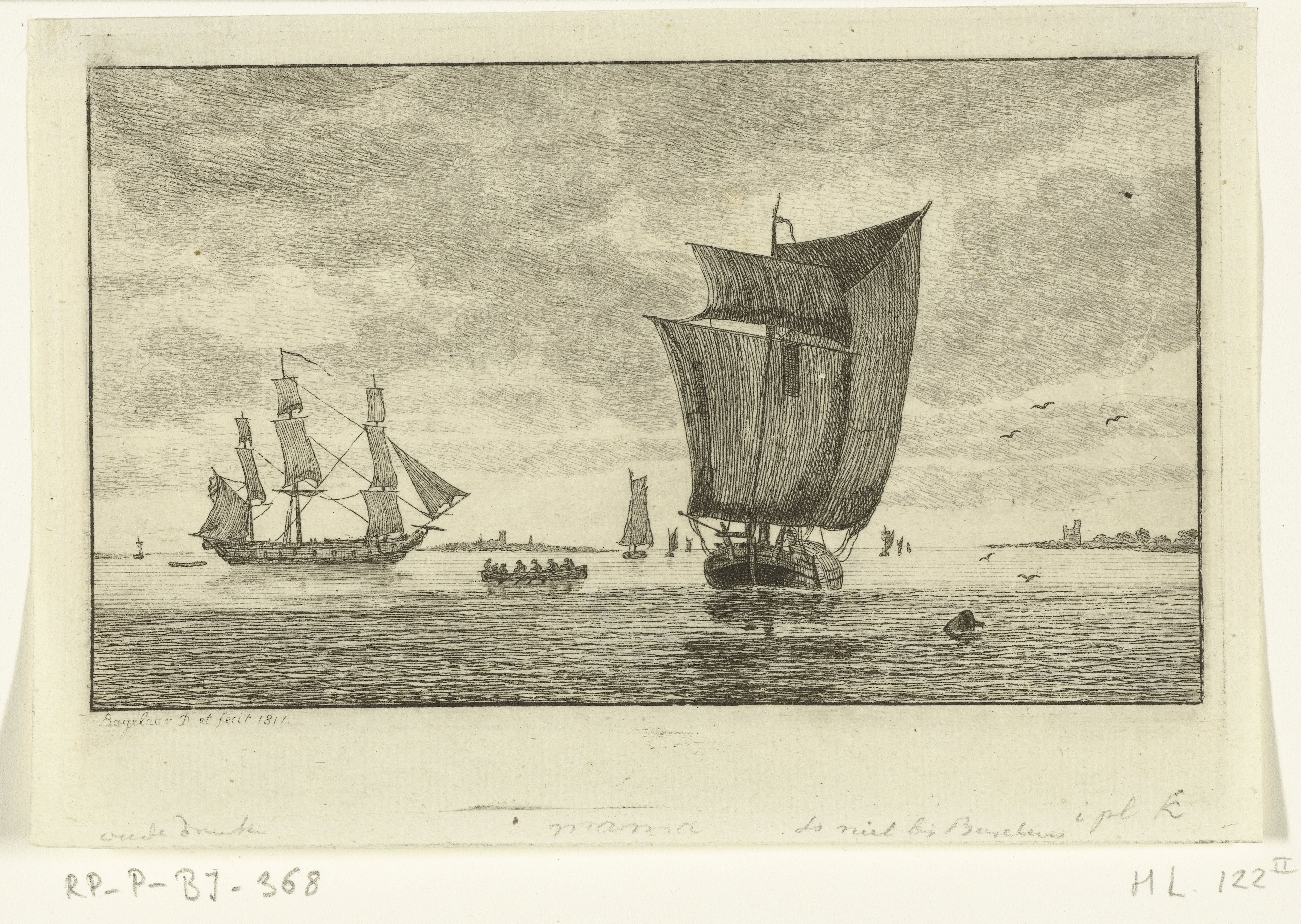 Riviergezicht met zeilschepen en een roeiboot met zeven personen
