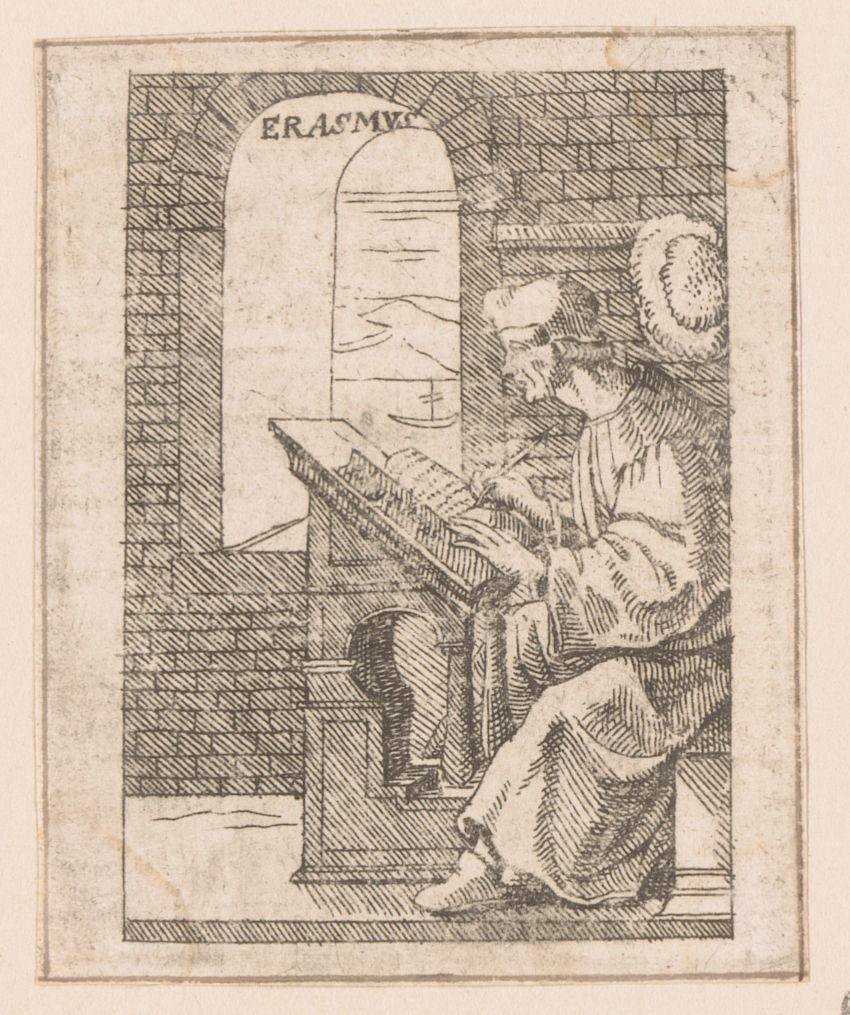 Erasmus schrijvend aan een tafel