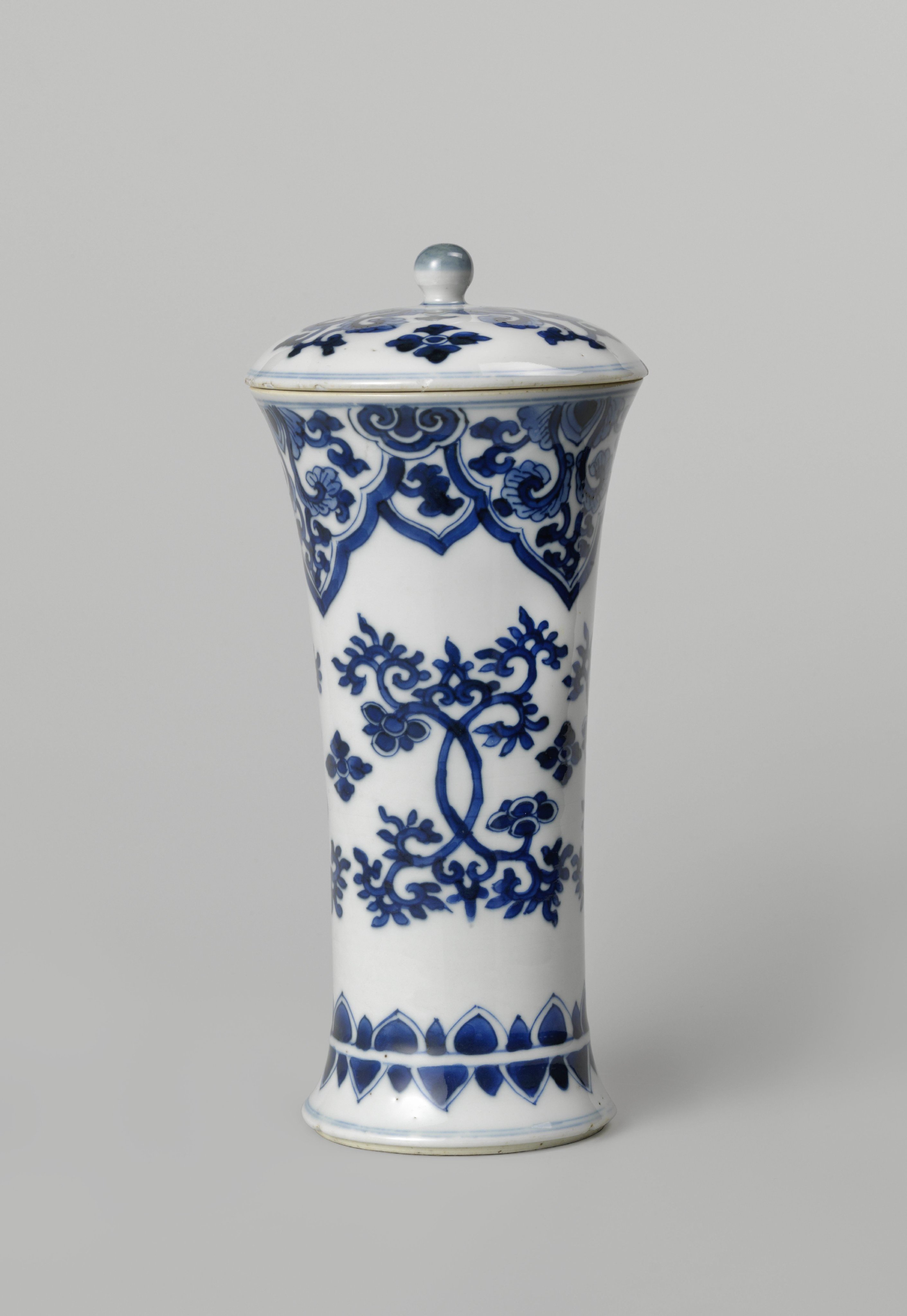 Covered cylindrical beaker with flower scrolls