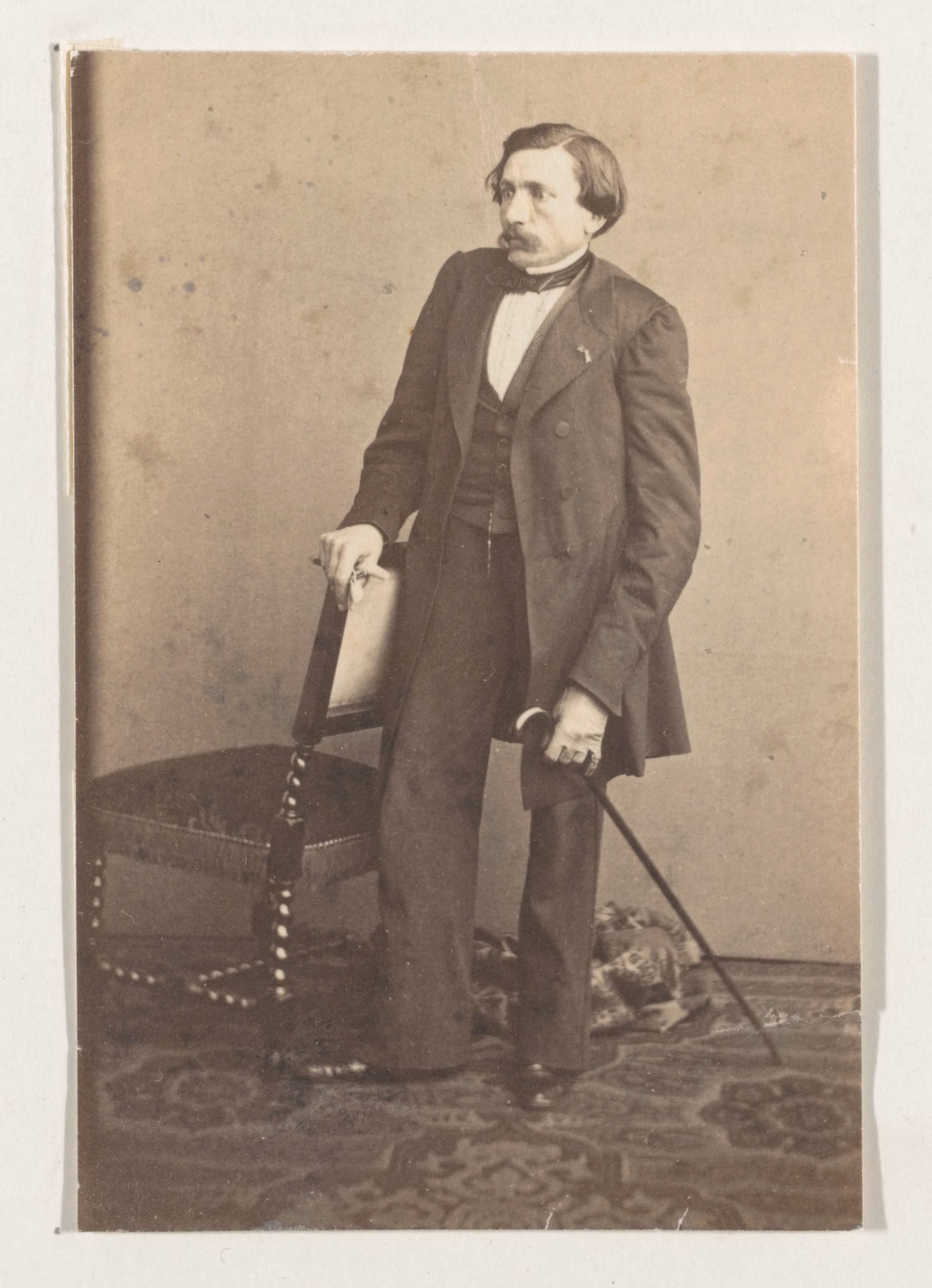 Portret van de graveur Camille-Joseph Bal, ten voeten uit