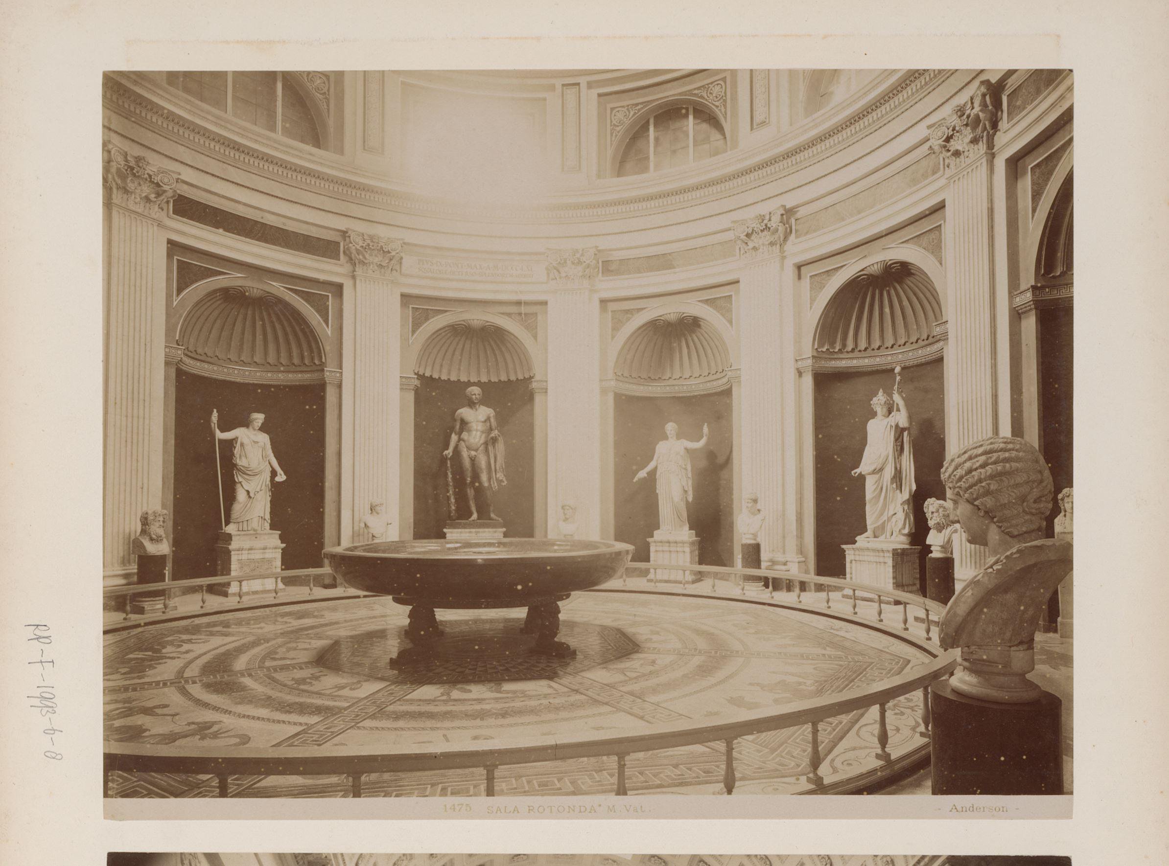 Sala Rotonda in het Vaticaan