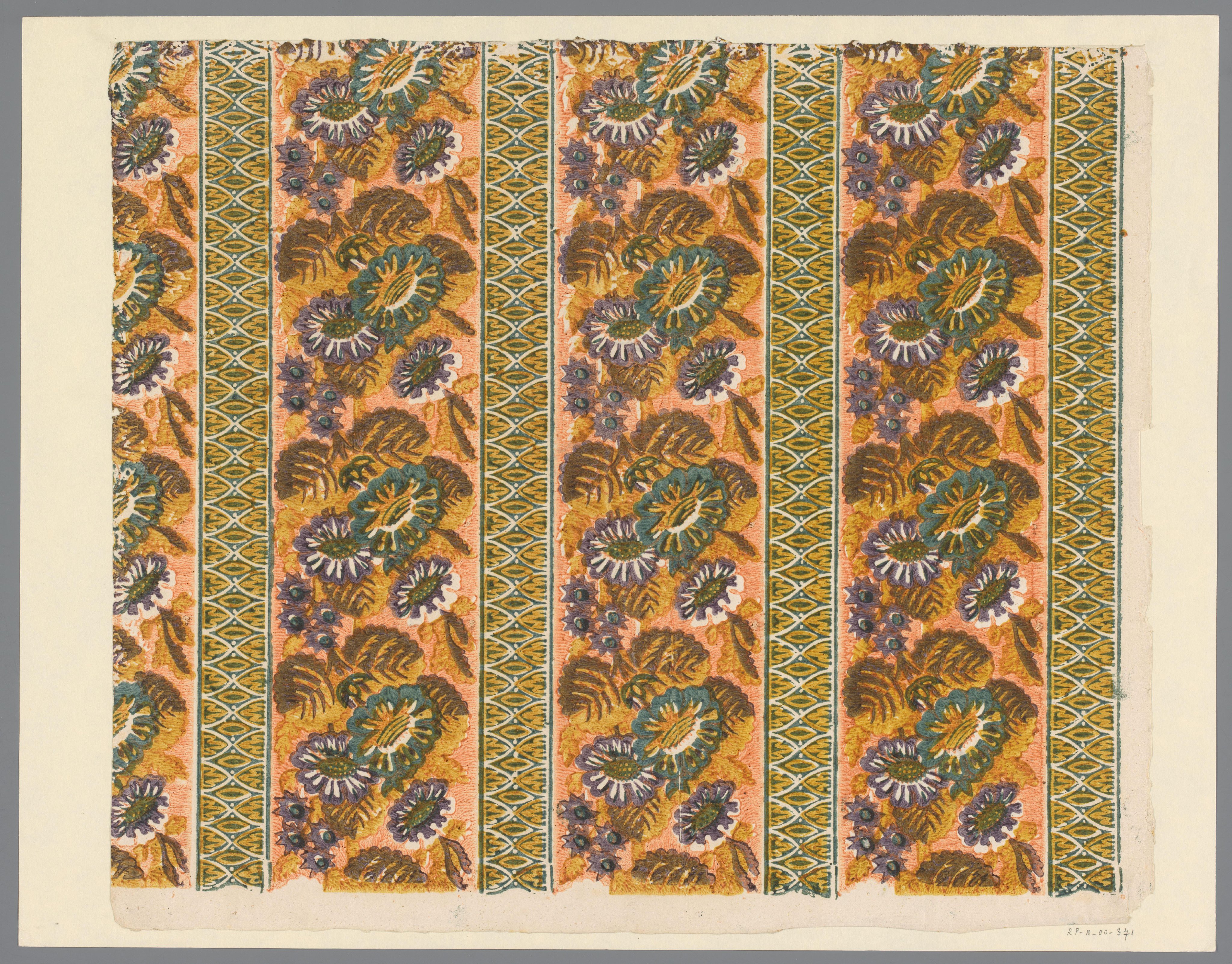 Blad met banenpatroon met bloemen alternerend met geometrische lijst