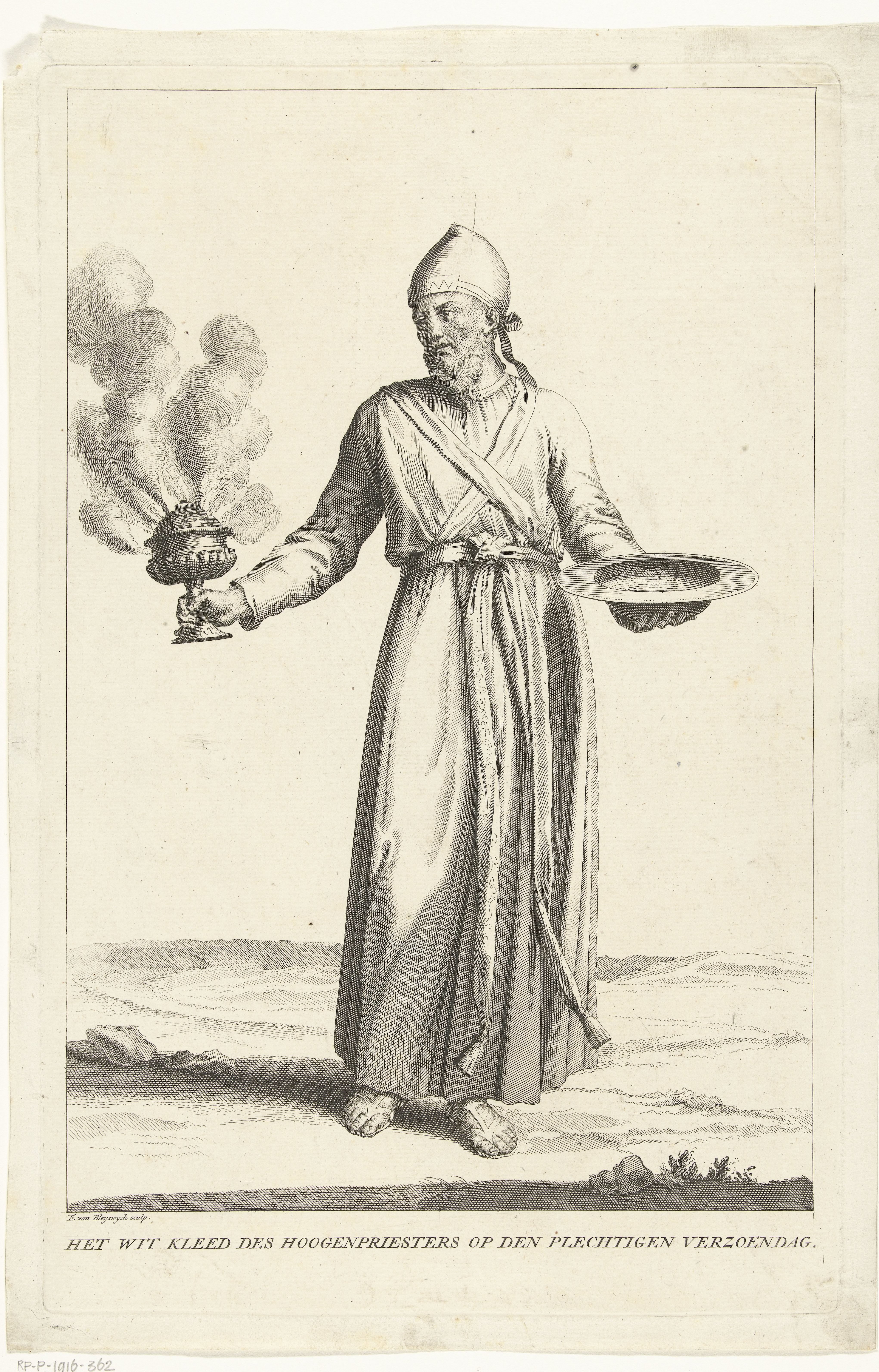 Hogepriester in  witte liturgische kleding die hoort bij de Grote Verzoendag