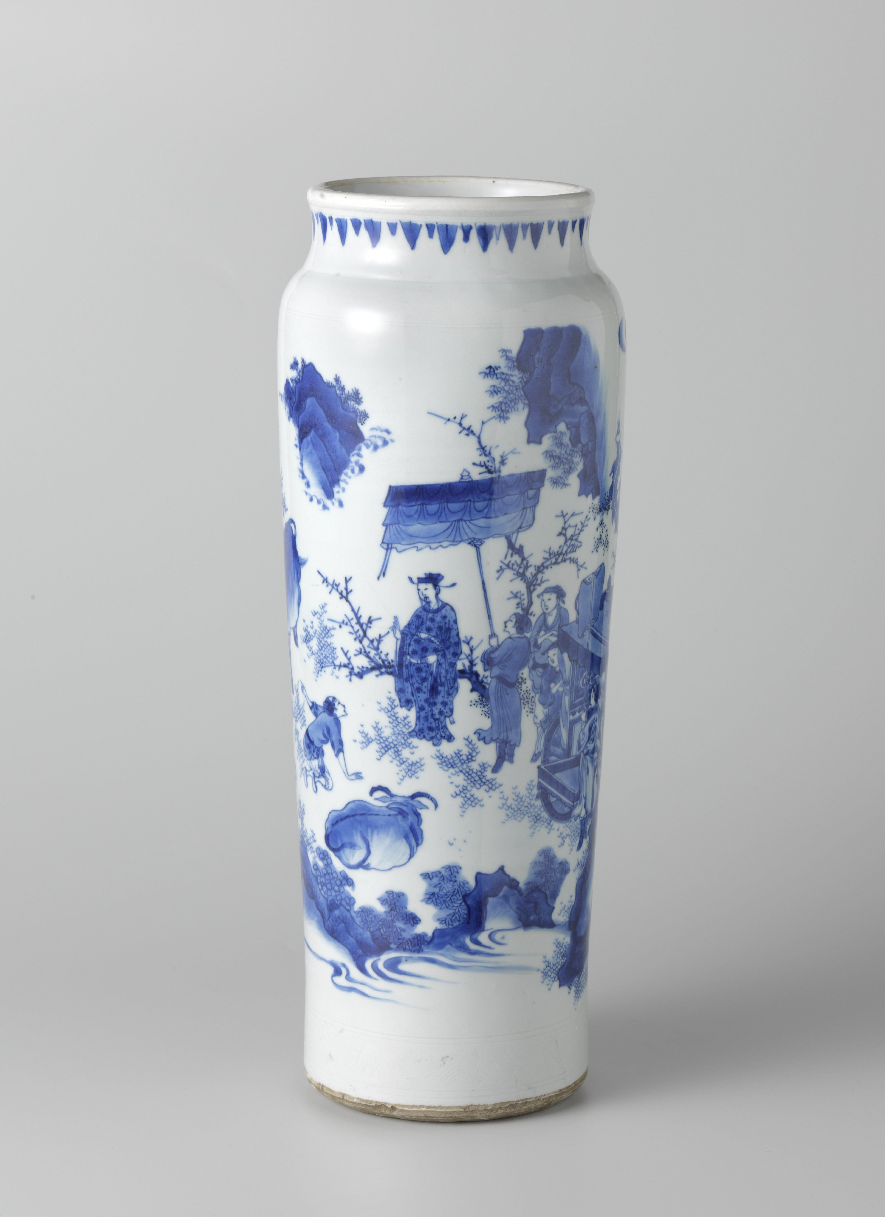 Seven sleeve vases rolwagens
