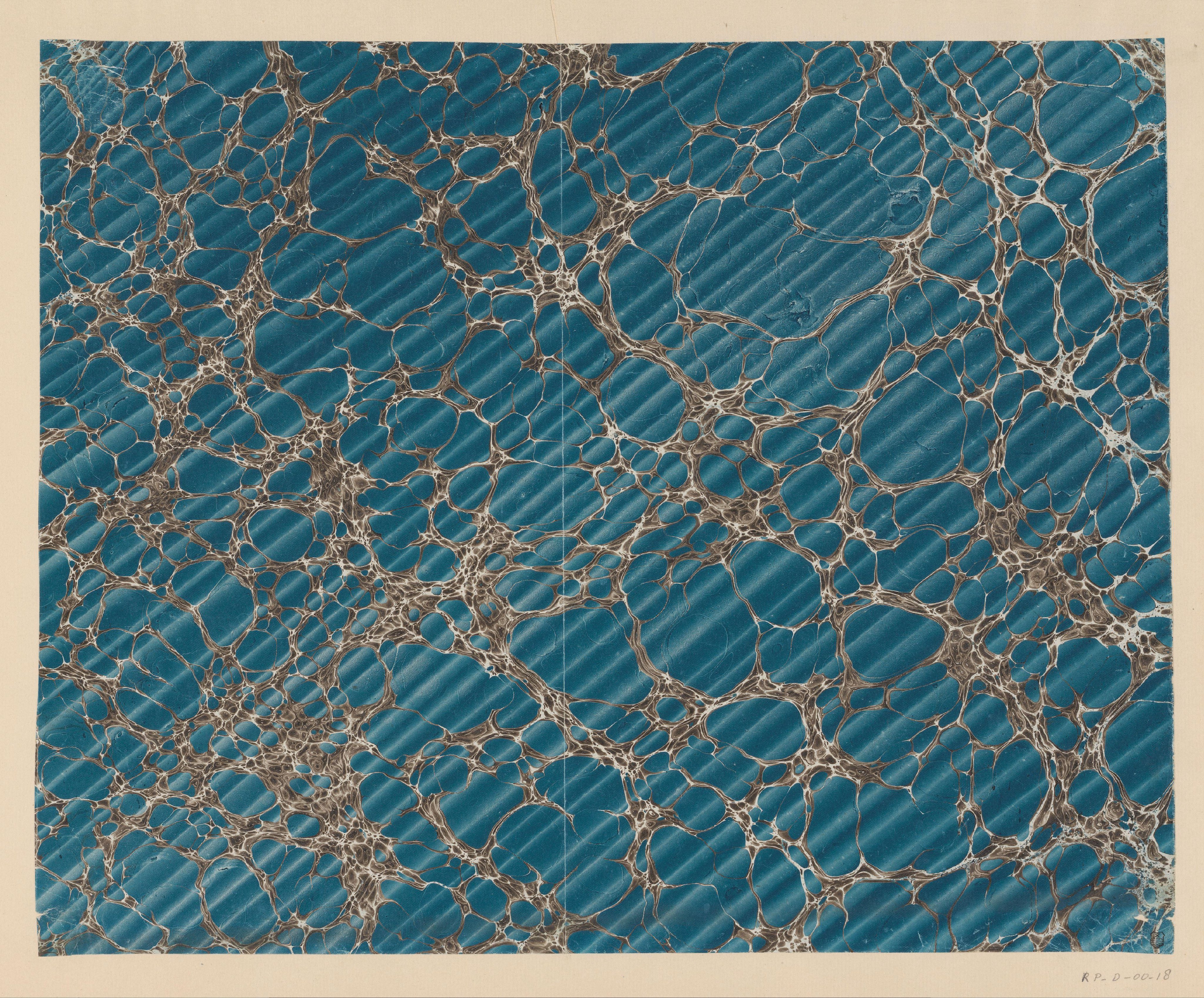 Rechtschaduwmarmer in blauw en grijs