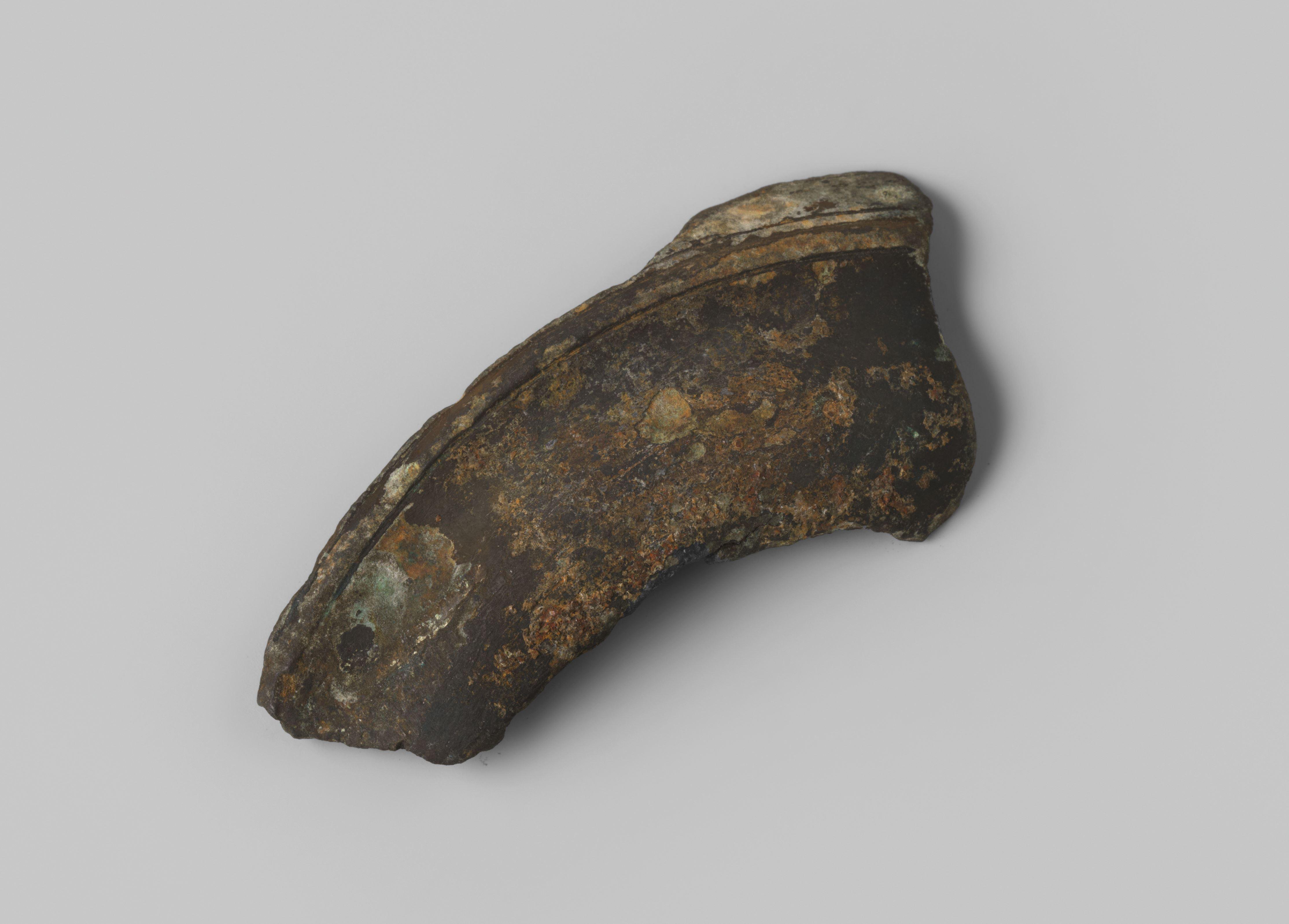 Fragment voet van een kandelaar uit het wrak van de Oost-Indiëvaarder Hollandia