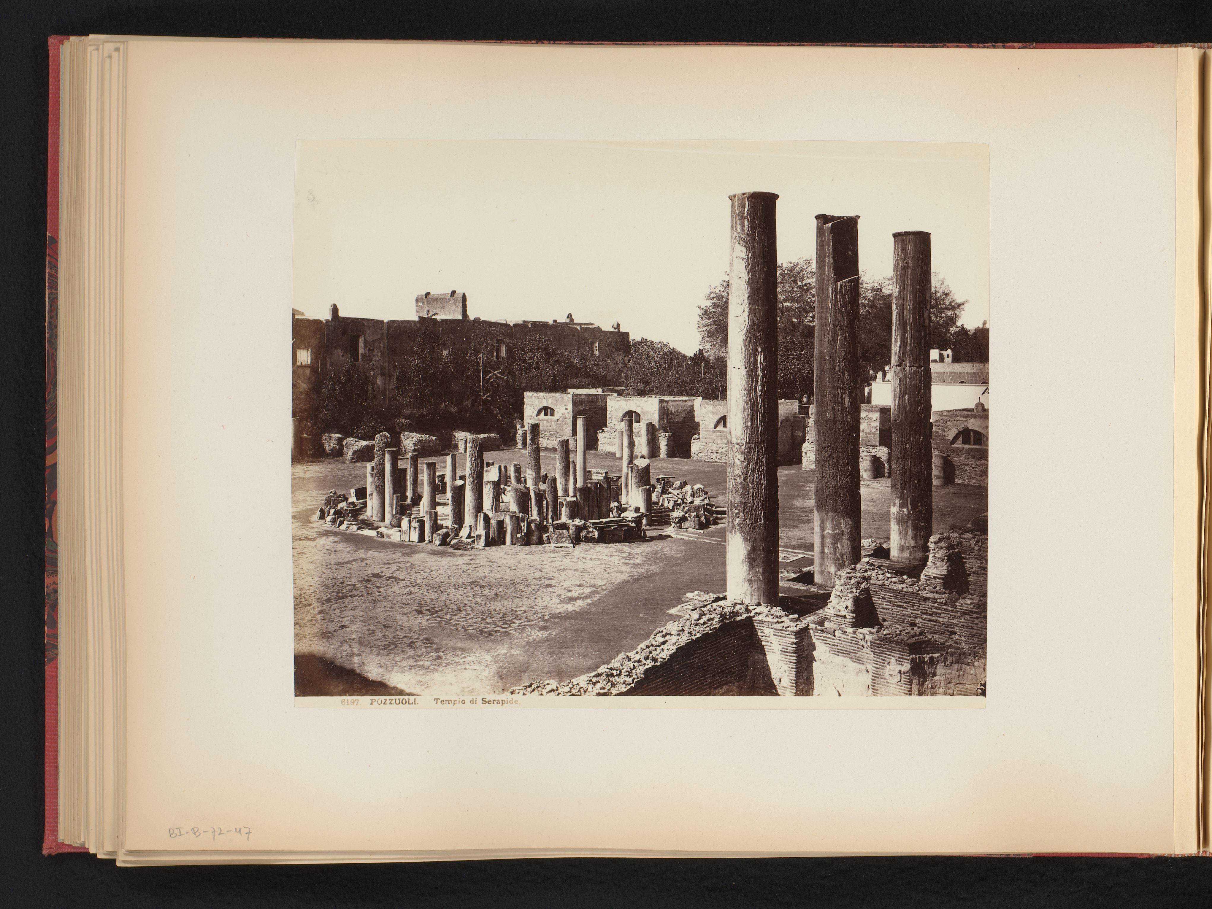 Ruïnes van het Macellum van Pozzuoli, Italië