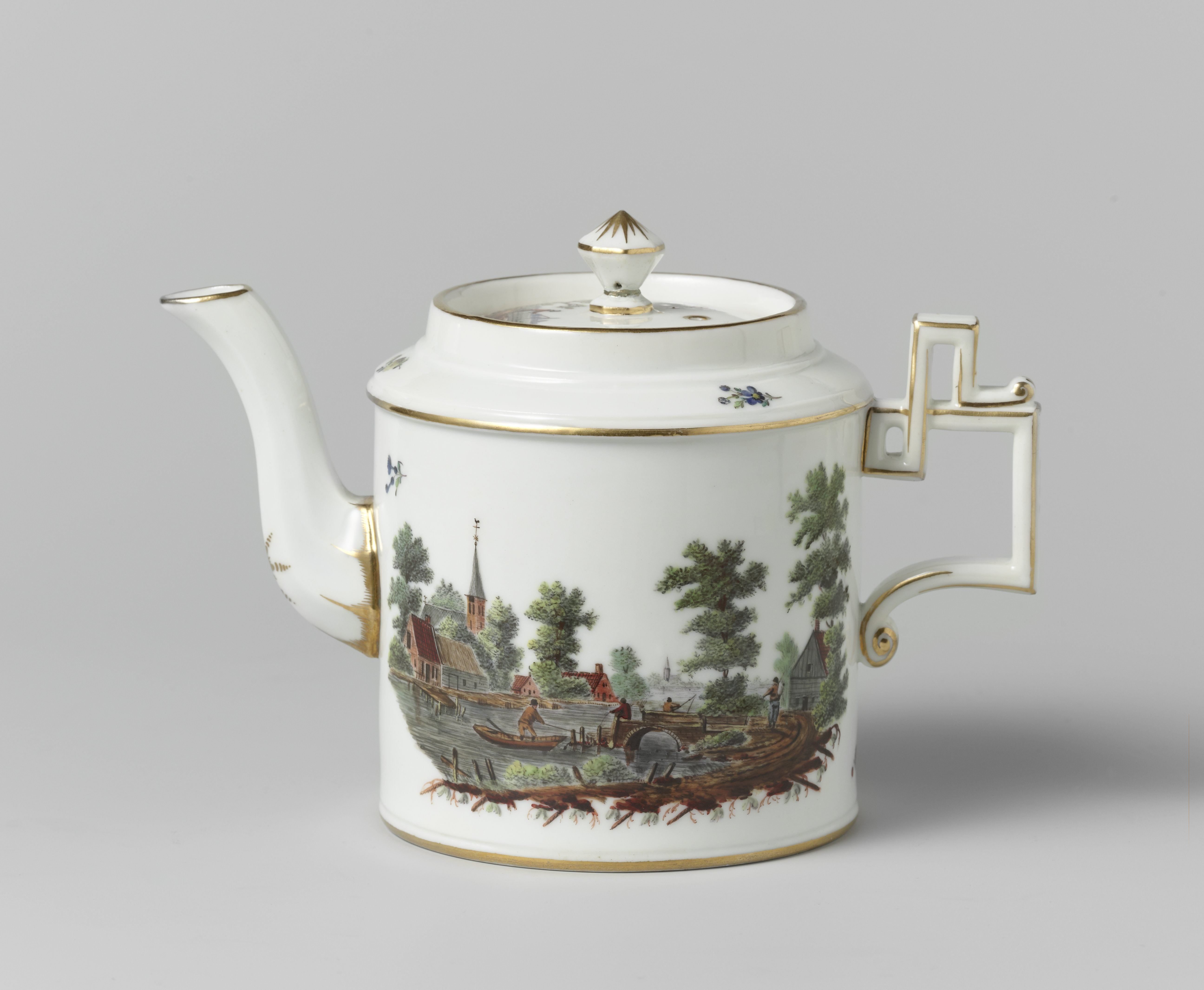 Teapot and milk jug