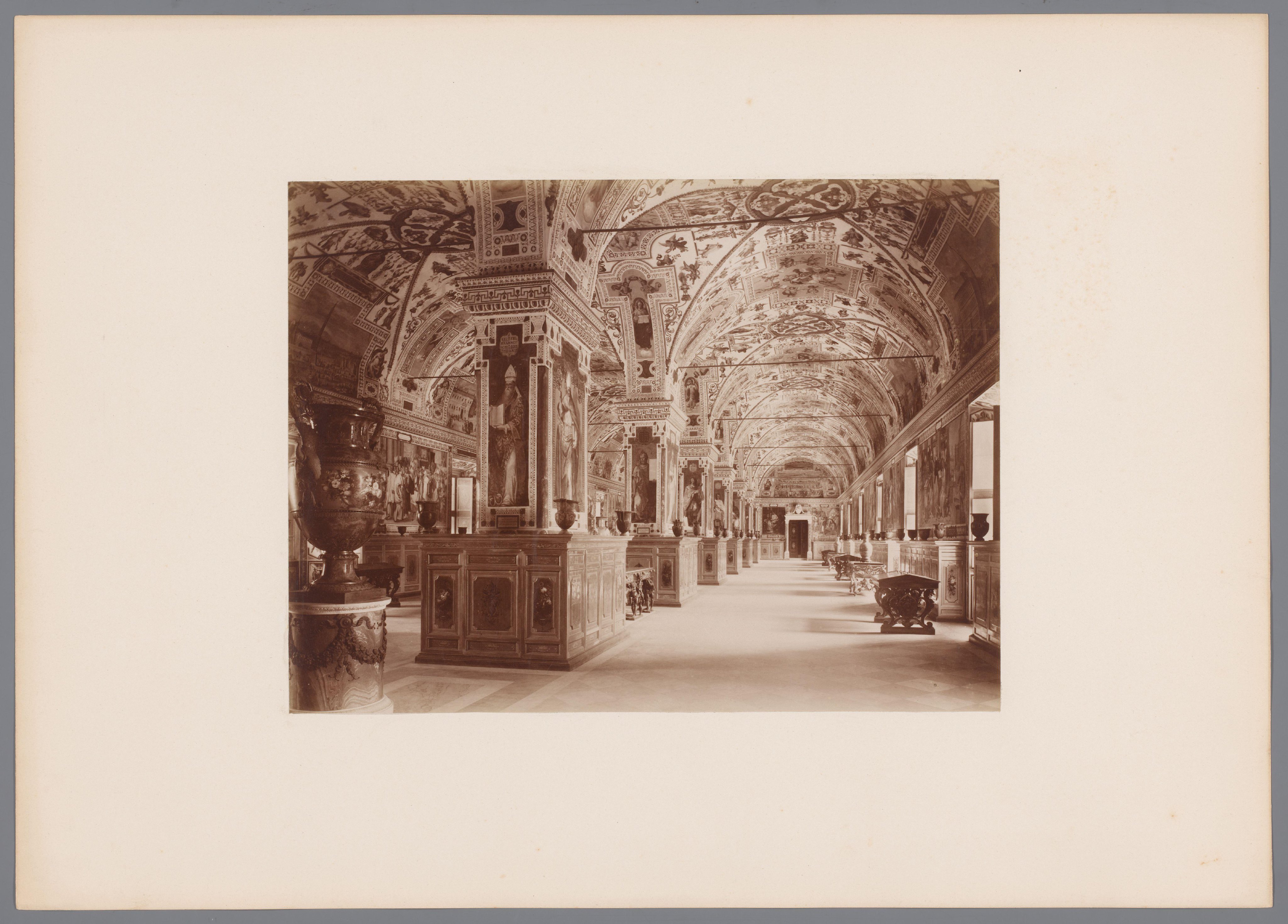 Galerij in de Vaticaanse Bibliotheek, Italië