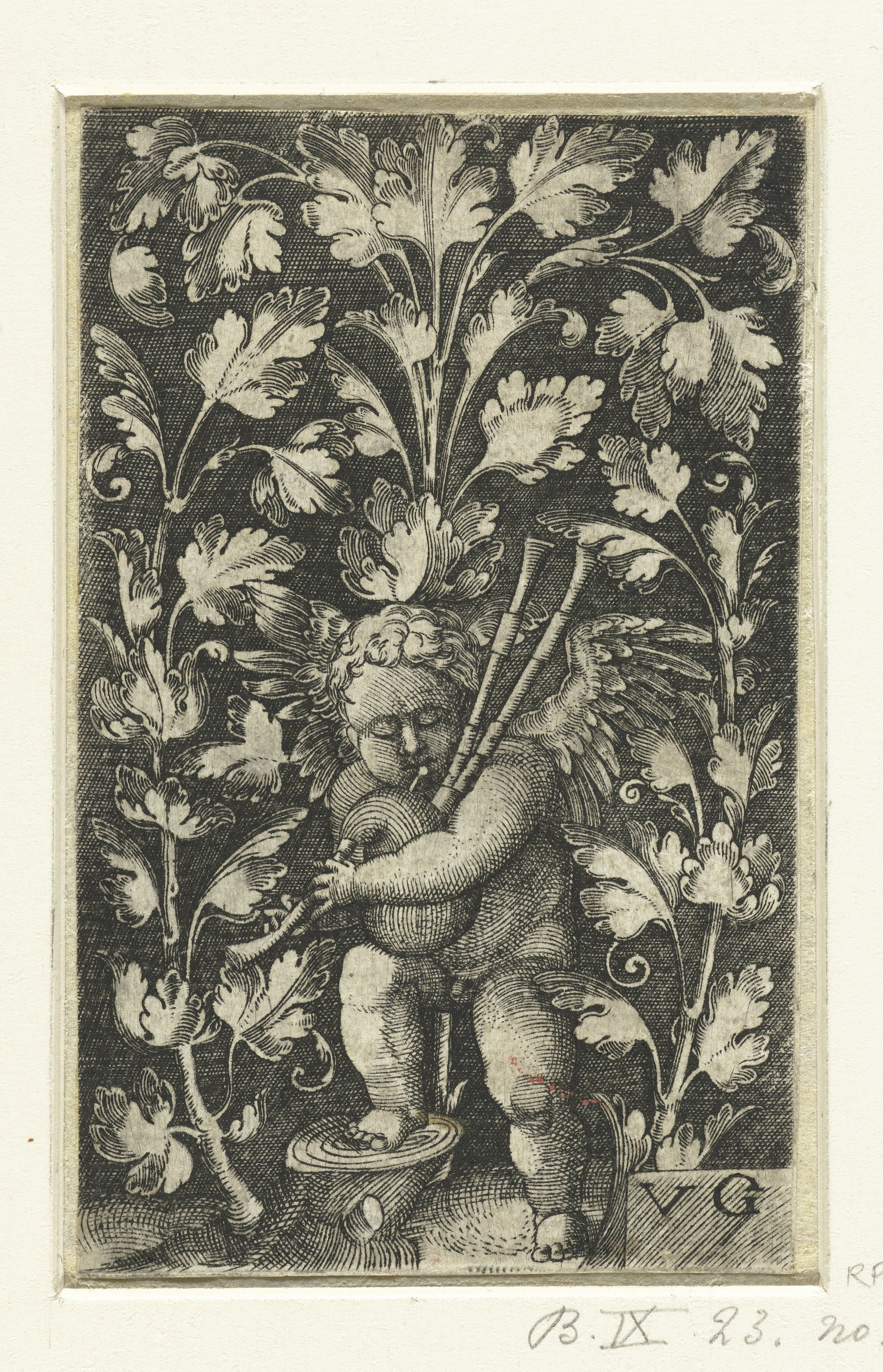 Ornament met doedelzakspelende putto