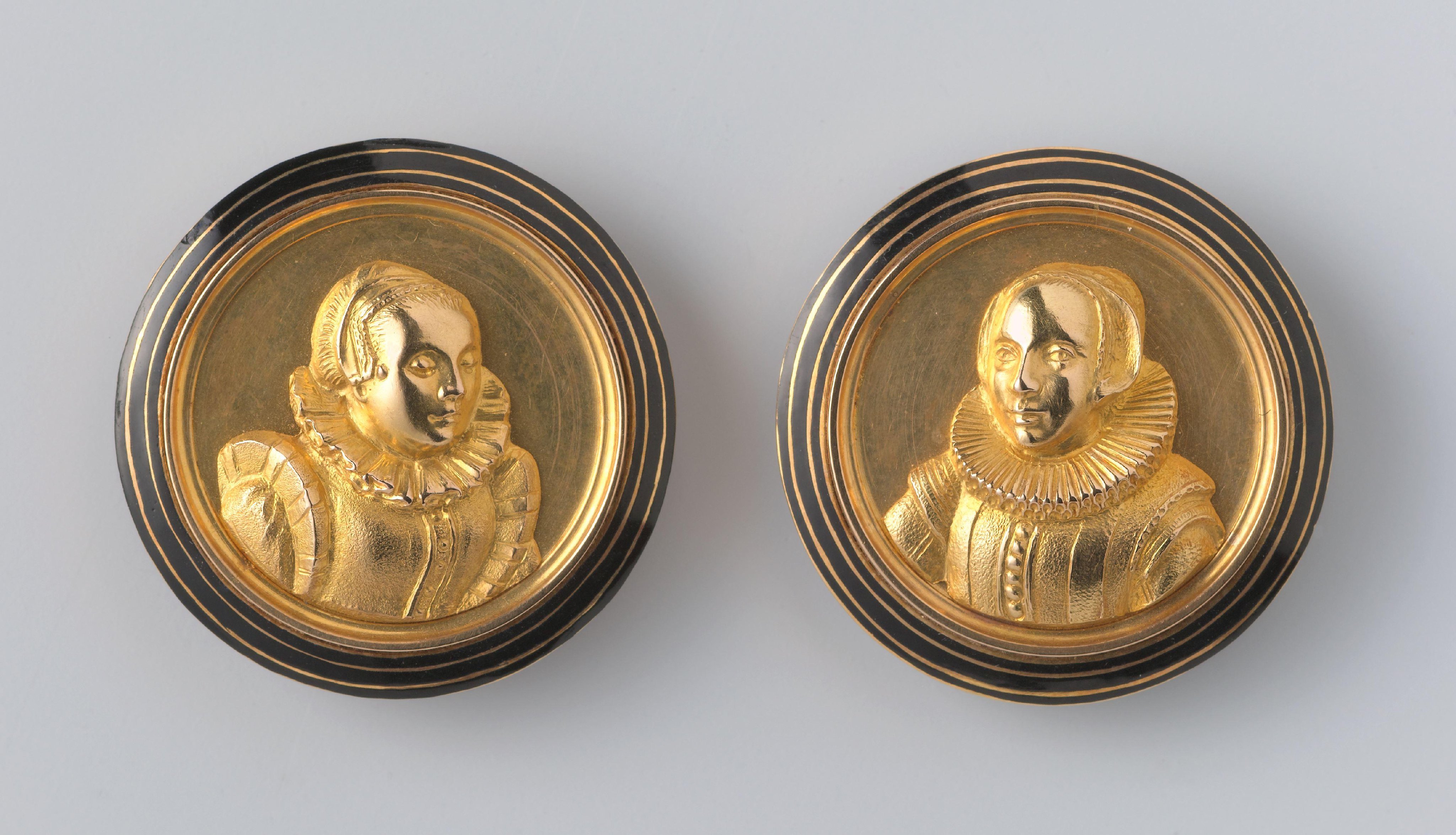 Parure (set of matching jewellery)