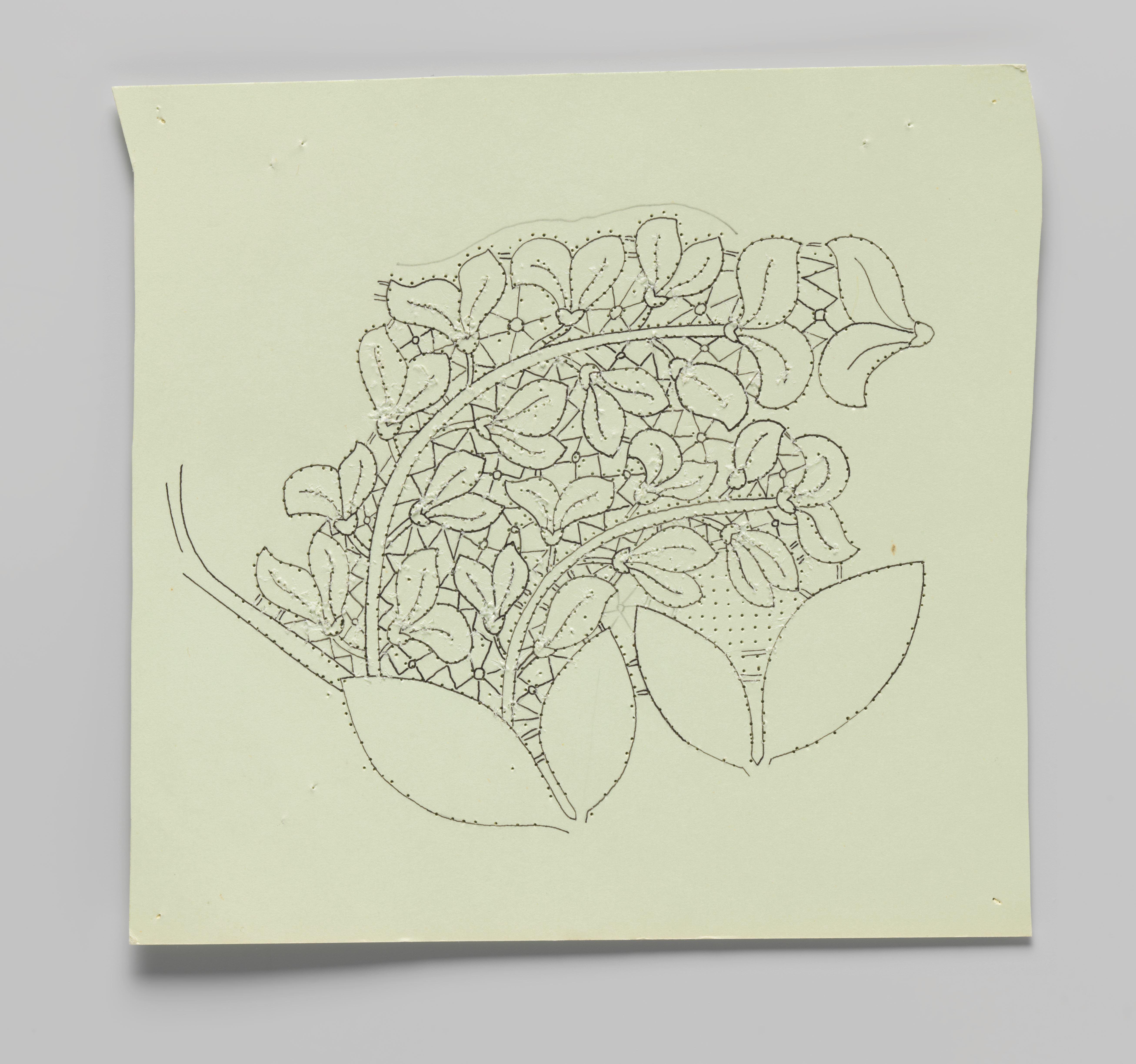Kantpatroon voor een kleed van kloskant met goudenregentakken en -bloemen