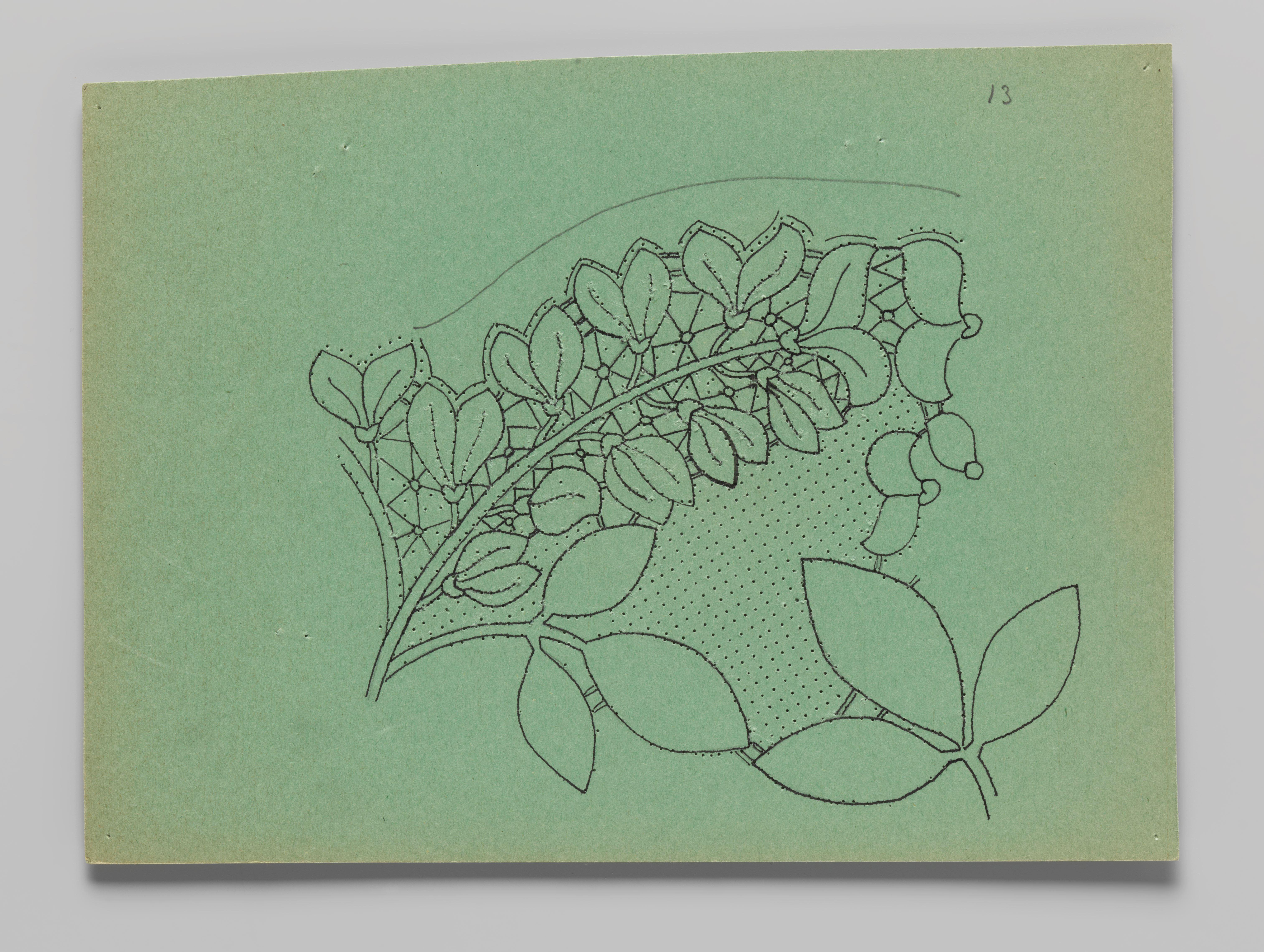 Kantpatroon voor een kleed van kloskant met goudenregentakken en -bloemen