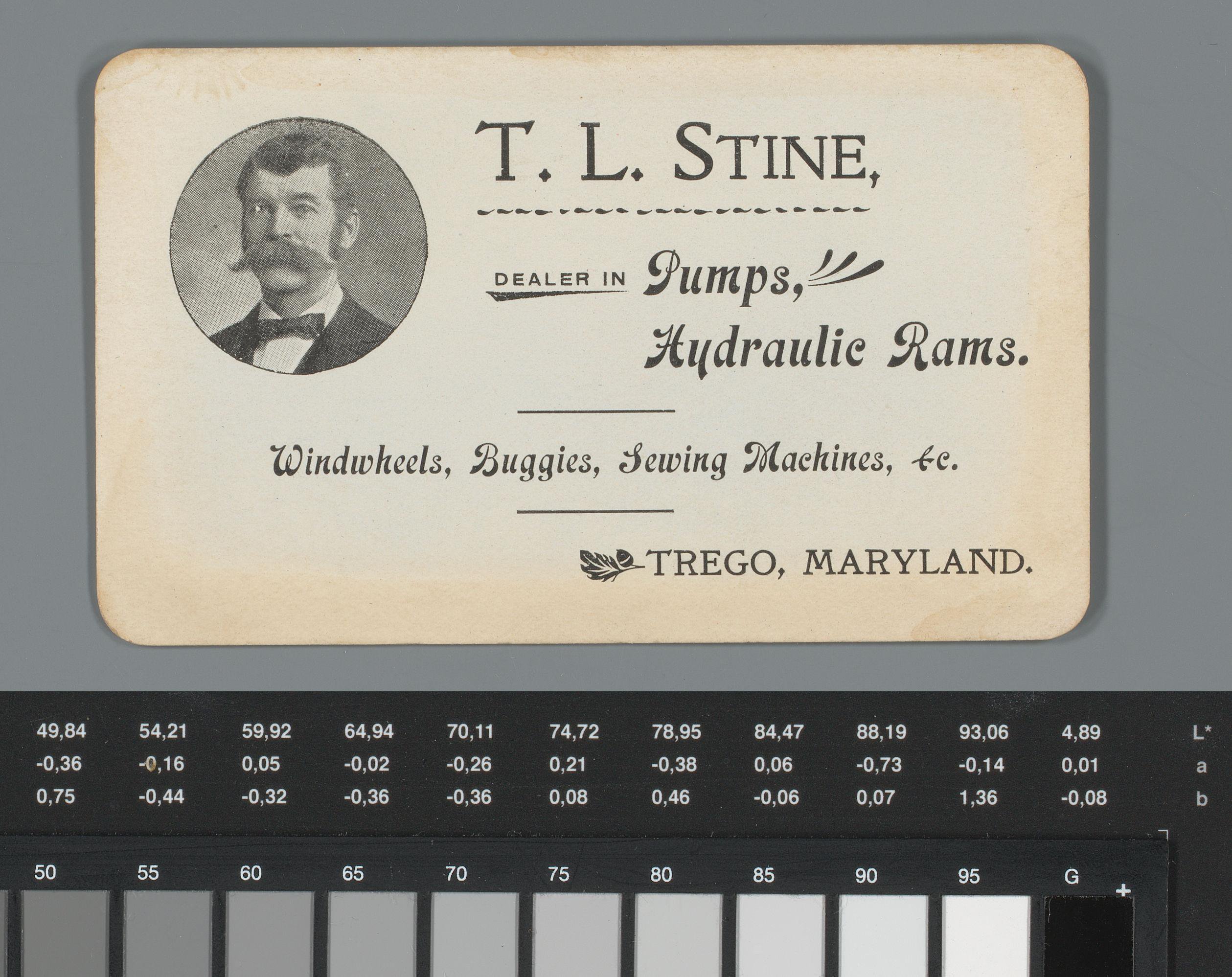 Portret van T.L. Stine met reclame voor zijn handel in machines in Trego, Maryland