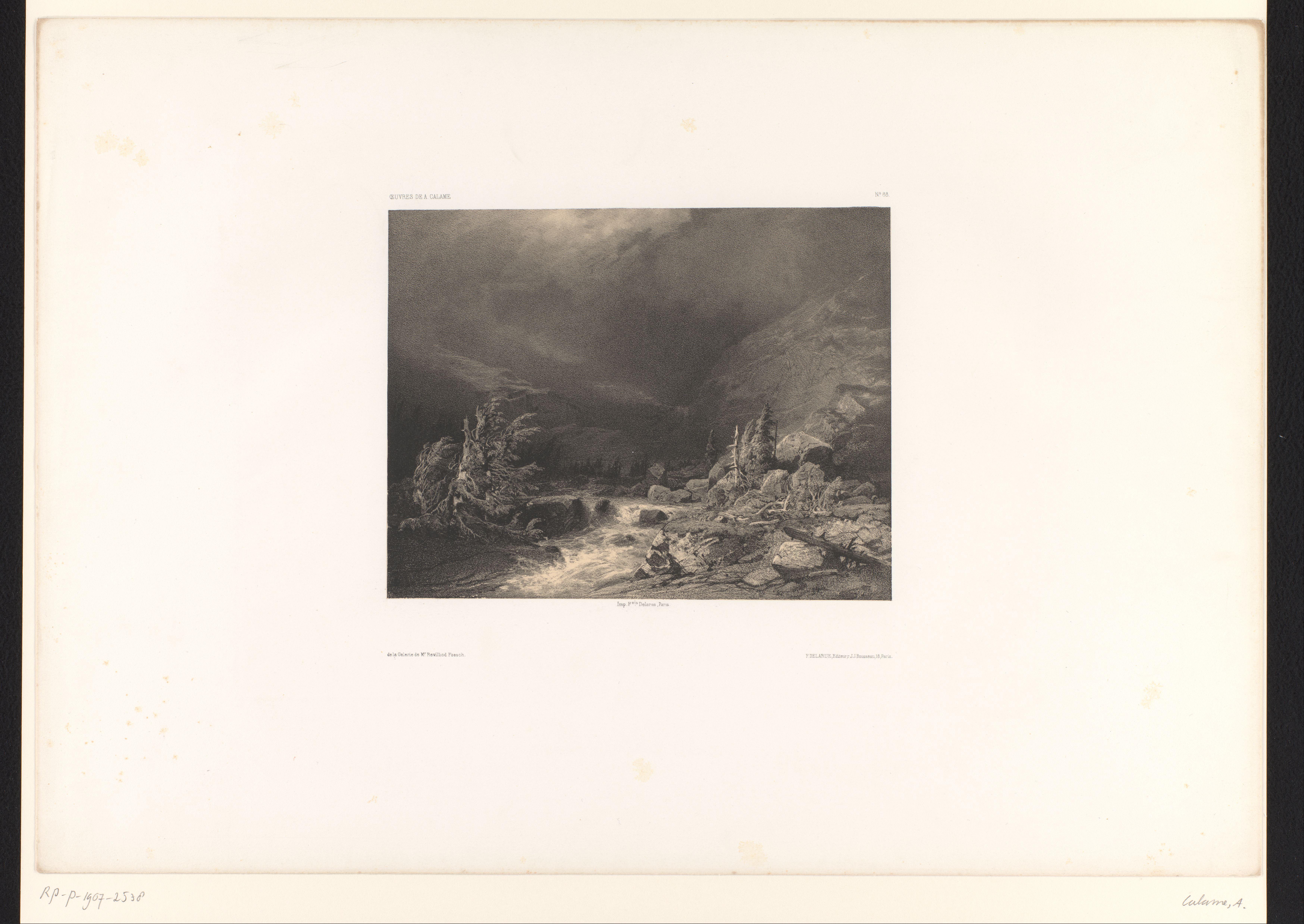 Berglandschap met beek en onweerslucht