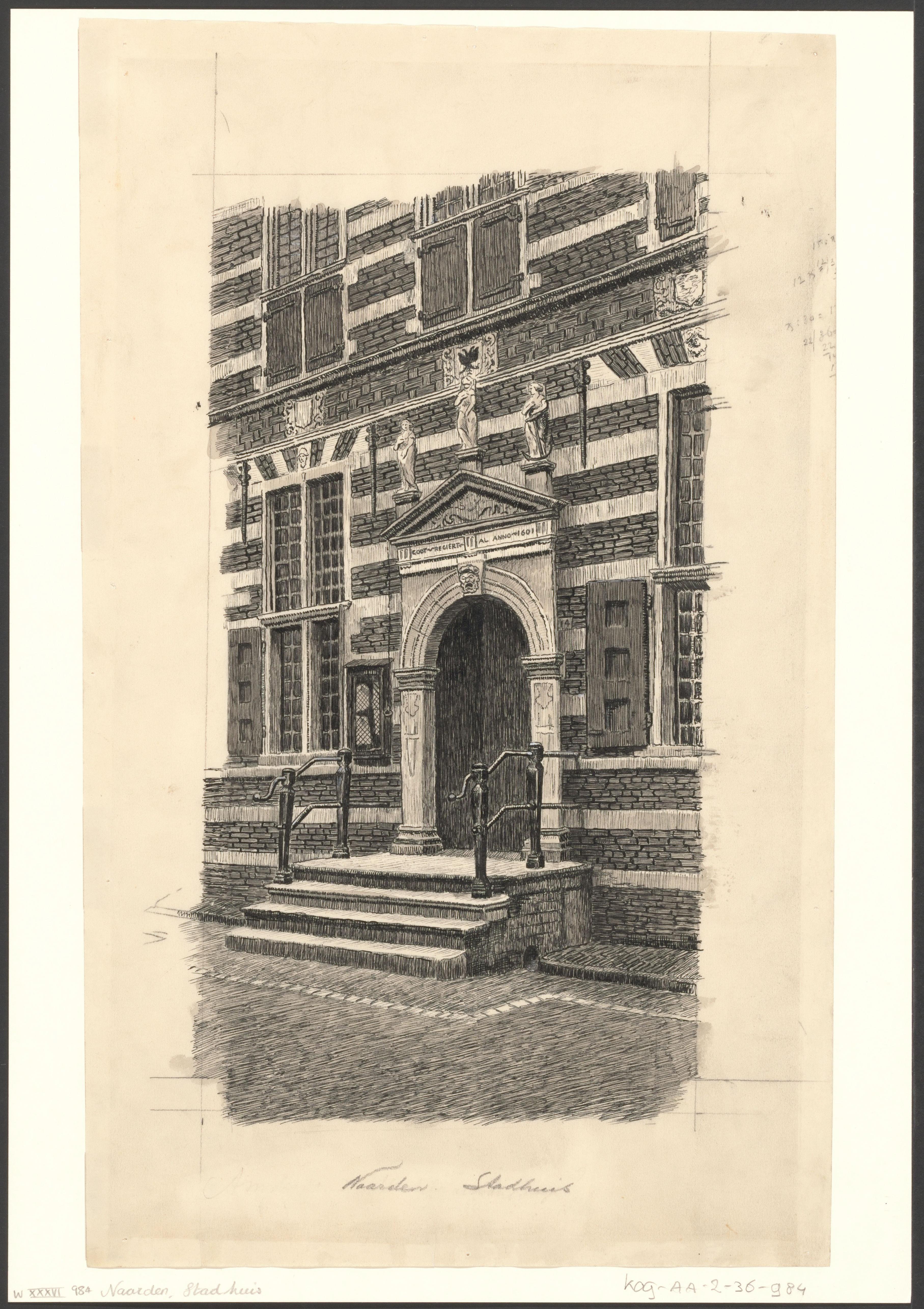 Gezicht op de ingang van het stadhuis van Naarden