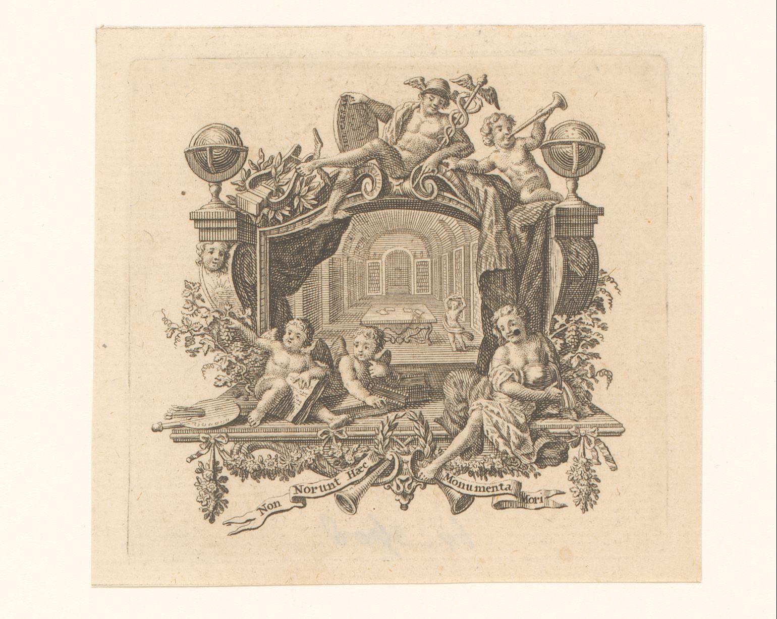 Vignet met figuur in een hal of bibliotheek, Mercurius en putti