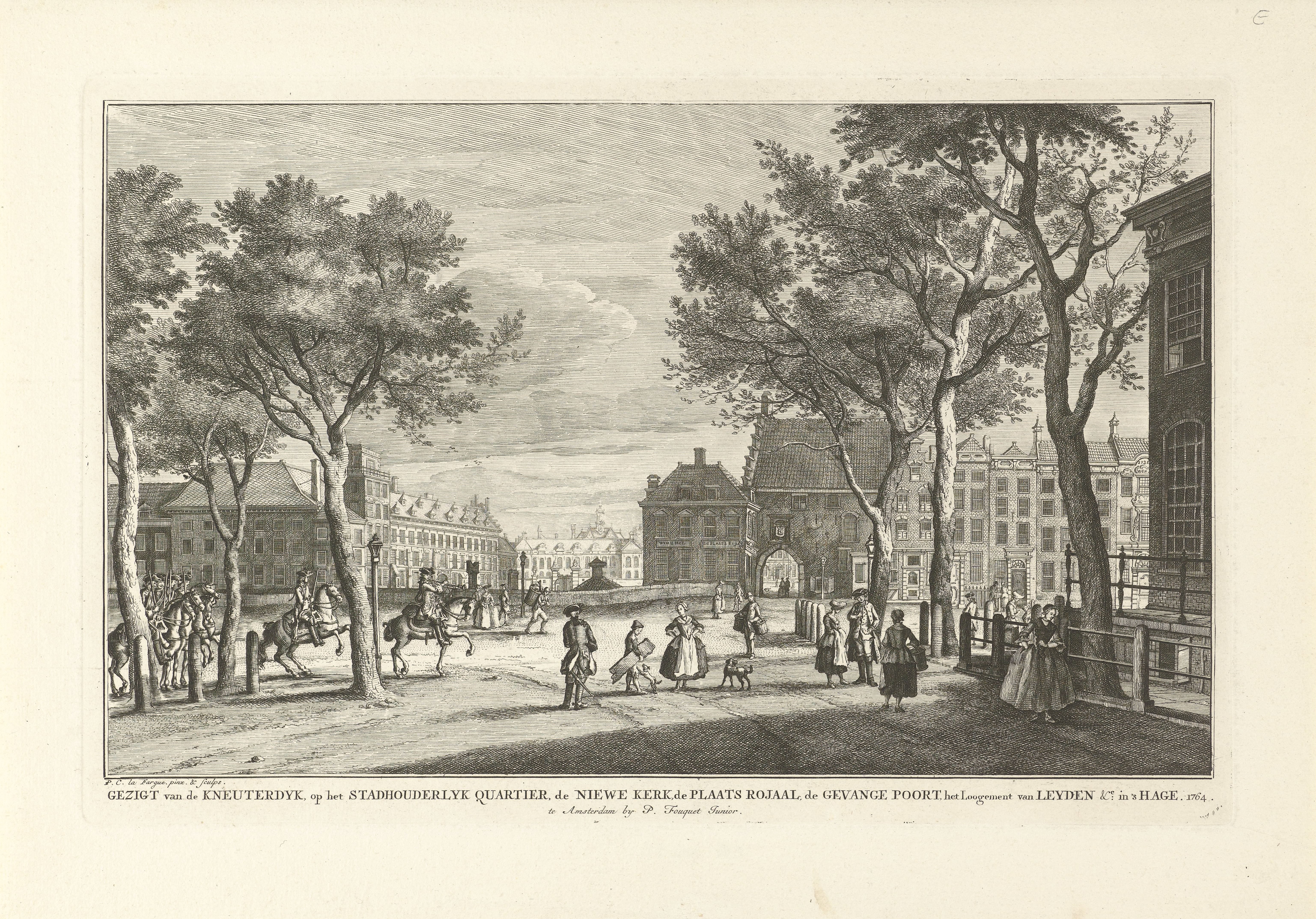 Gezicht vanaf de Kneuterdijk te Den Haag