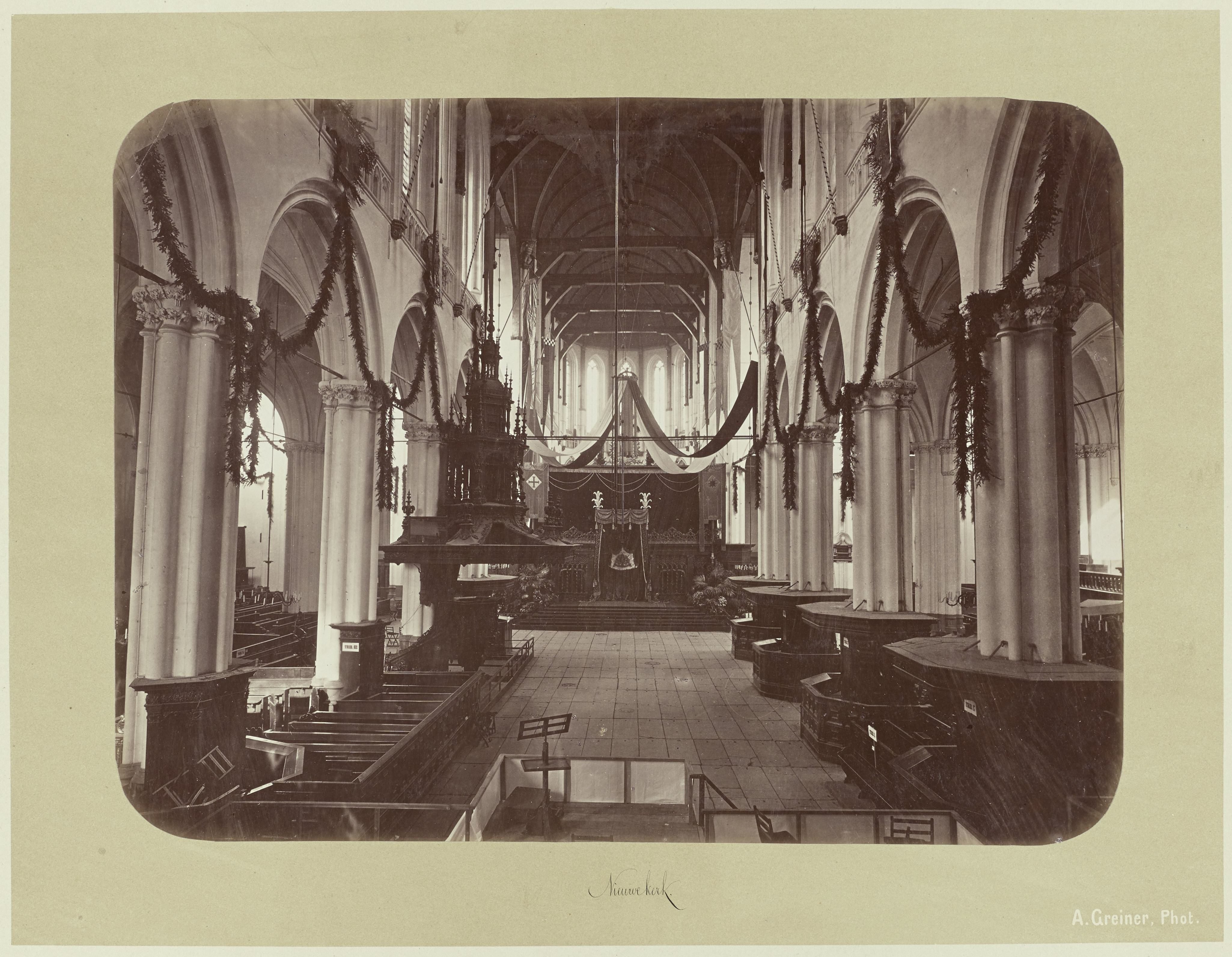 Interieur van de Nieuwe Kerk, 1879